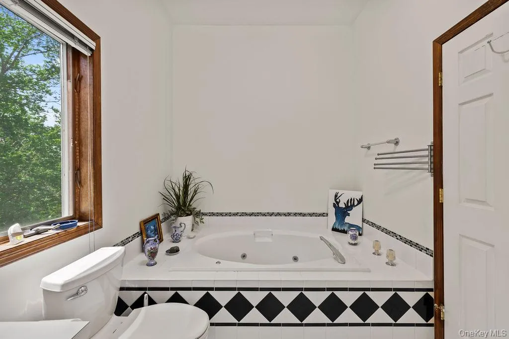 1 Lime Kiln Court, Ramapo, NY, 5 Bedrooms Bedrooms, 11 Rooms Rooms,2 BathroomsBathrooms,Residential,For Rent,Lime Kiln,0,1015553 1 Lime Kiln Court, Ramapo, NY, 5 Bedrooms Bedrooms, 11 Rooms Rooms,2 BathroomsBathrooms,Residential,For Rent,Lime Kiln,0,1015553