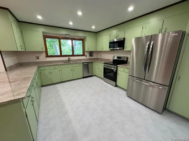 49 Chestnut Lane, Newburgh (town), NY, 4 Bedrooms Bedrooms, 8 Rooms Rooms,2 BathroomsBathrooms,Residential Lease,For Rent,Chestnut,0,1015555 49 Chestnut Lane, Newburgh (town), NY, 4 Bedrooms Bedrooms, 8 Rooms Rooms,2 BathroomsBathrooms,Residential Lease,For Rent,Chestnut,0,1015555