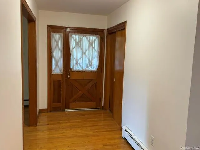 49 Chestnut Lane, Newburgh (town), NY, 4 Bedrooms Bedrooms, 8 Rooms Rooms,2 BathroomsBathrooms,Residential Lease,For Rent,Chestnut,0,1015555 49 Chestnut Lane, Newburgh (town), NY, 4 Bedrooms Bedrooms, 8 Rooms Rooms,2 BathroomsBathrooms,Residential Lease,For Rent,Chestnut,0,1015555