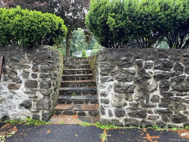 49 Chestnut Lane, Newburgh (town), NY, 4 Bedrooms Bedrooms, 8 Rooms Rooms,2 BathroomsBathrooms,Residential Lease,For Rent,Chestnut,0,KEY1015555 49 Chestnut Lane, Newburgh (town), NY, 4 Bedrooms Bedrooms, 8 Rooms Rooms,2 BathroomsBathrooms,Residential Lease,For Rent,Chestnut,0,KEY1015555