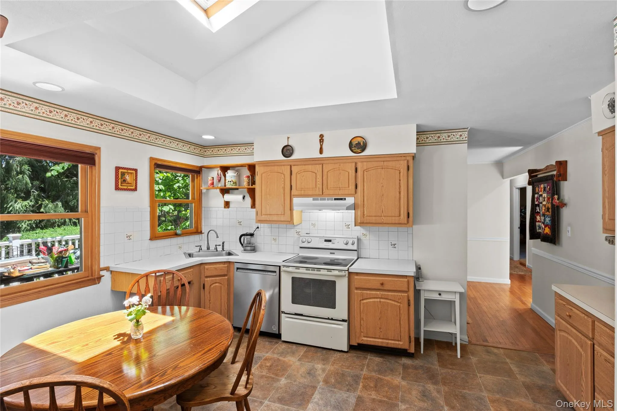 7 Cedarwood Court, Brookhaven, NY, 4 Bedrooms Bedrooms, 8 Rooms Rooms,3 BathroomsBathrooms,Residential,For Rent,Cedarwood,0,1015558 7 Cedarwood Court, Brookhaven, NY, 4 Bedrooms Bedrooms, 8 Rooms Rooms,3 BathroomsBathrooms,Residential,For Rent,Cedarwood,0,1015558