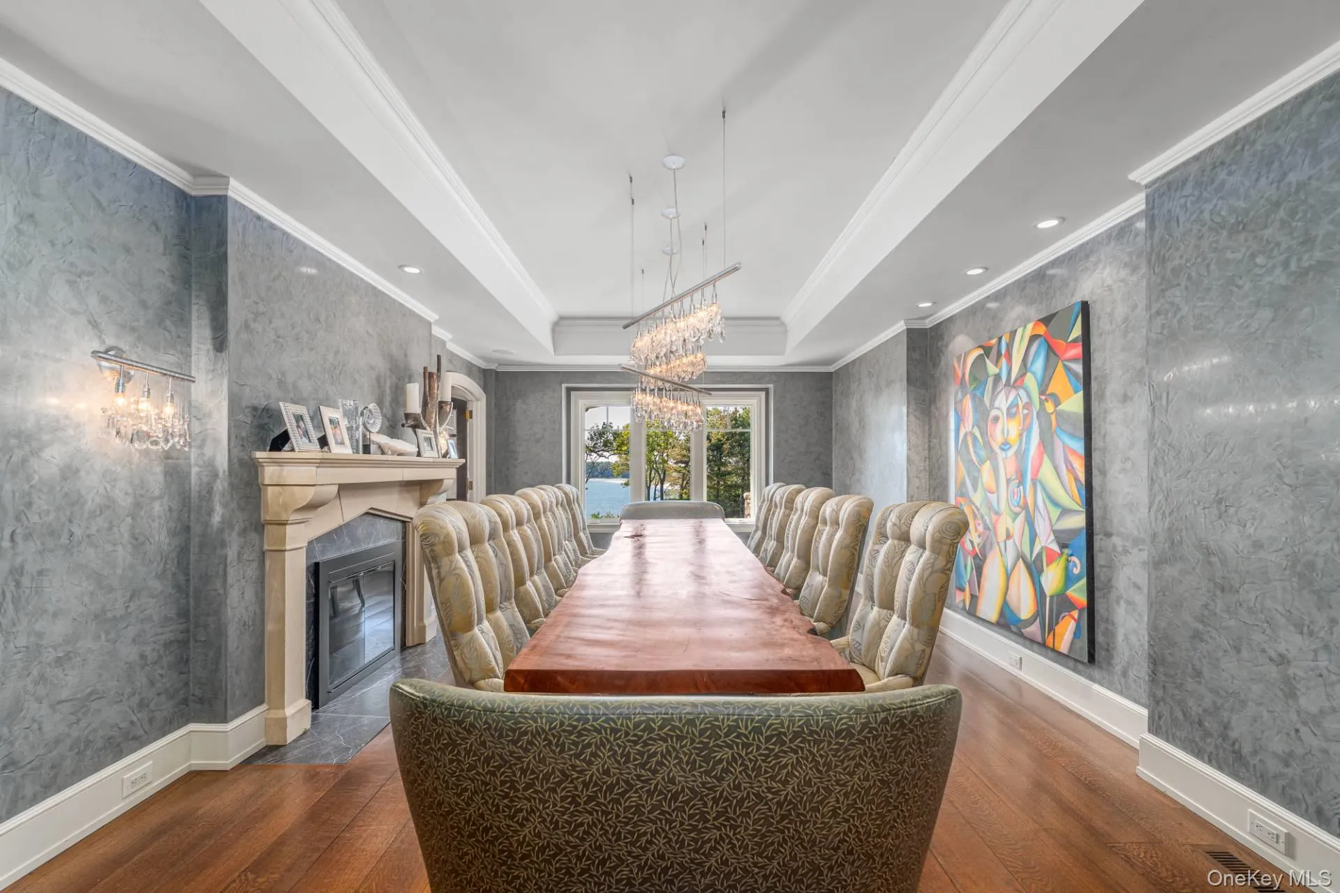 Formal Dining Room with Fireplace Formal Dining Room with Fireplace