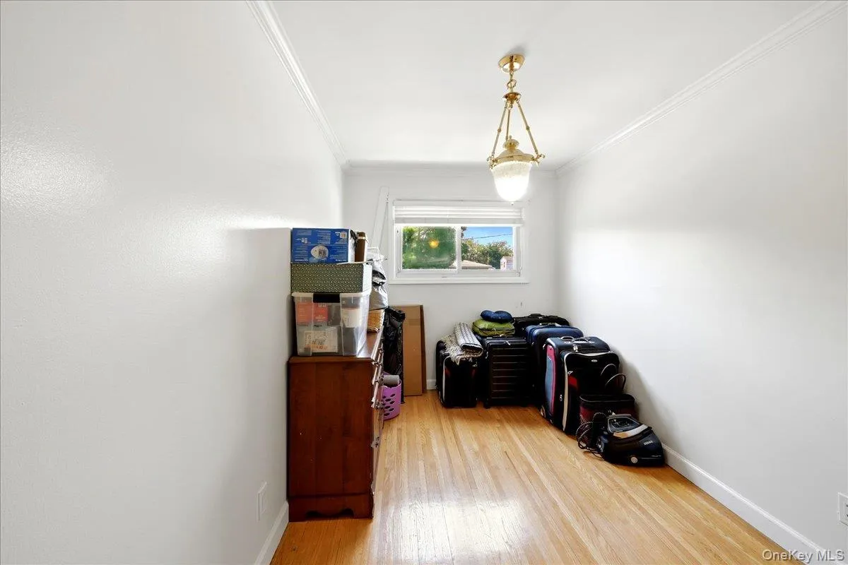 3284 Giegerich Place, New York, NY, 3 Bedrooms Bedrooms, 7 Rooms Rooms,2 BathroomsBathrooms,Residential,For Rent,Giegerich,0,1015562 3284 Giegerich Place, New York, NY, 3 Bedrooms Bedrooms, 7 Rooms Rooms,2 BathroomsBathrooms,Residential,For Rent,Giegerich,0,1015562