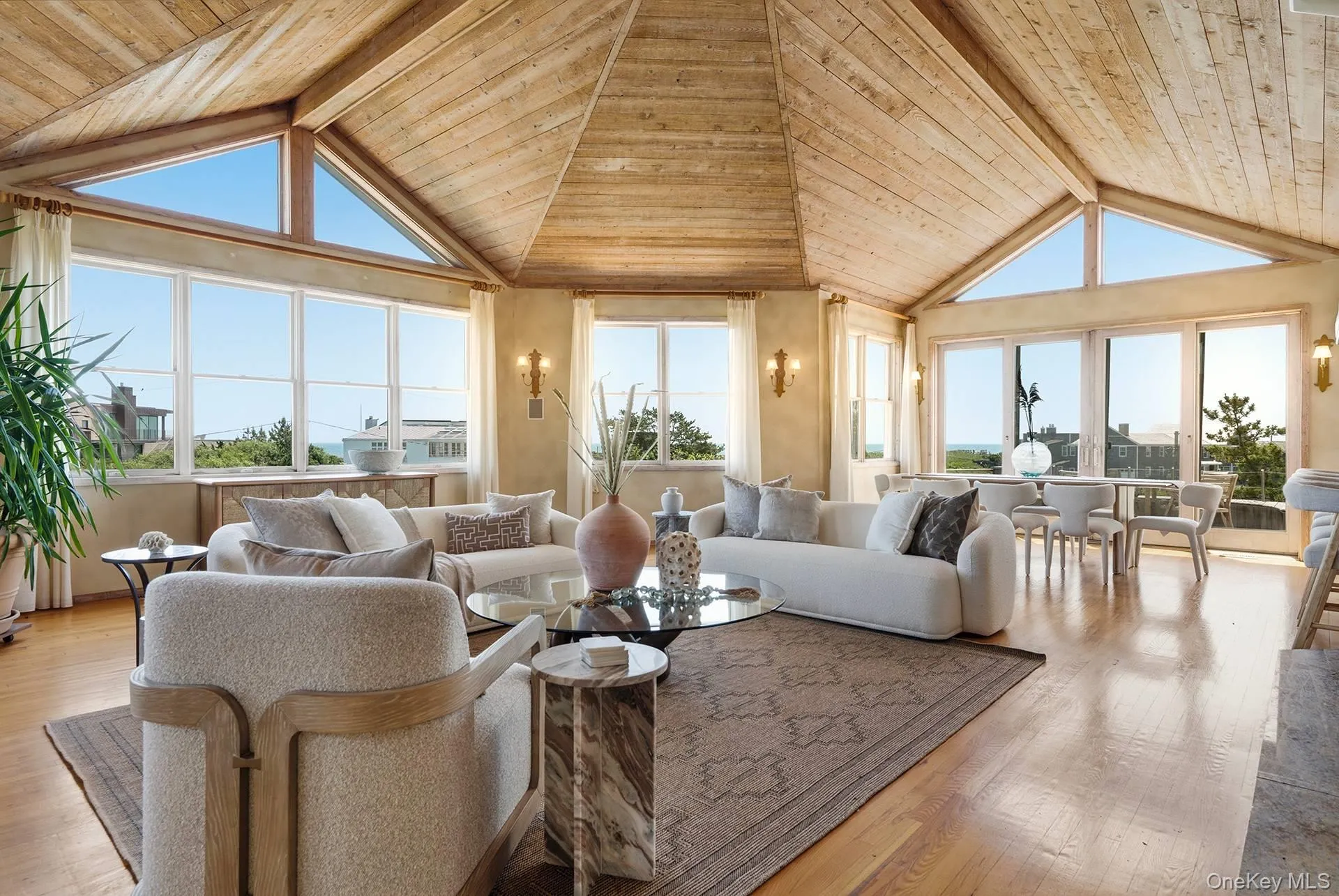137 Sandune Court, Southampton, NY, 5 Bedrooms Bedrooms, 19 Rooms Rooms,6 BathroomsBathrooms,Residential,For Rent,Sandune,0,KEY1015563 137 Sandune Court, Southampton, NY, 5 Bedrooms Bedrooms, 19 Rooms Rooms,6 BathroomsBathrooms,Residential,For Rent,Sandune,0,KEY1015563
