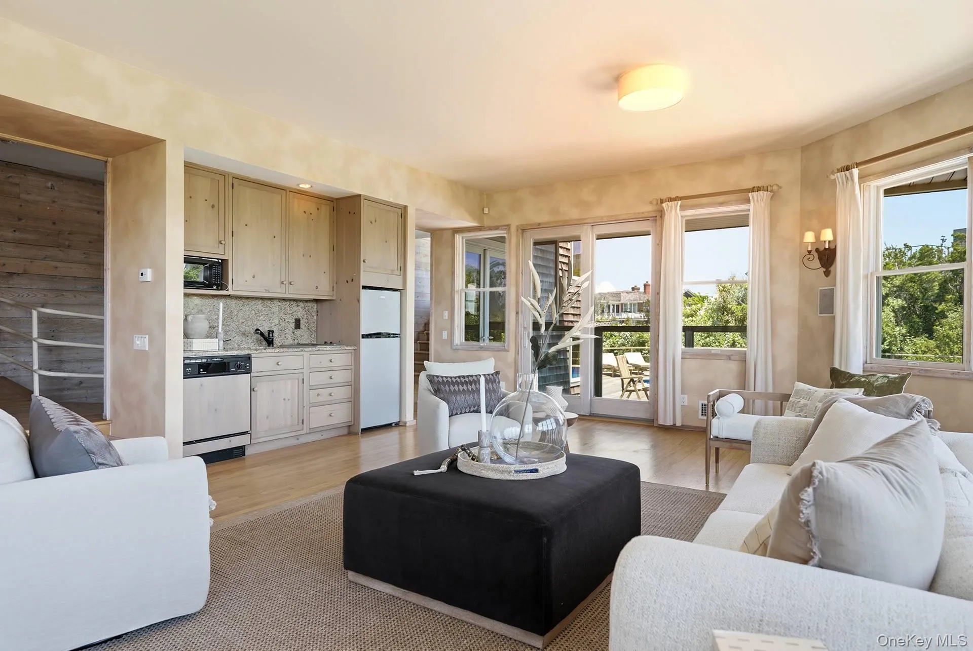 137 Sandune Court, Southampton, NY, 5 Bedrooms Bedrooms, 19 Rooms Rooms,6 BathroomsBathrooms,Residential,For Rent,Sandune,0,KEY1015563 137 Sandune Court, Southampton, NY, 5 Bedrooms Bedrooms, 19 Rooms Rooms,6 BathroomsBathrooms,Residential,For Rent,Sandune,0,KEY1015563
