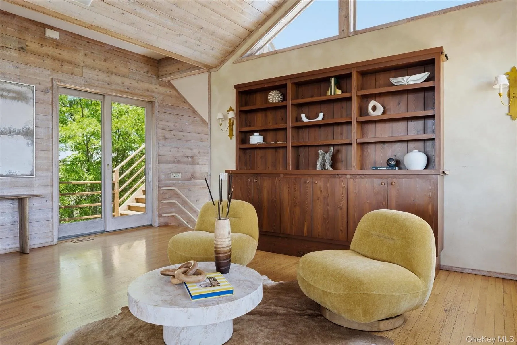 137 Sandune Court, Southampton, NY, 5 Bedrooms Bedrooms, 19 Rooms Rooms,6 BathroomsBathrooms,Residential,For Rent,Sandune,0,1015563 137 Sandune Court, Southampton, NY, 5 Bedrooms Bedrooms, 19 Rooms Rooms,6 BathroomsBathrooms,Residential,For Rent,Sandune,0,1015563