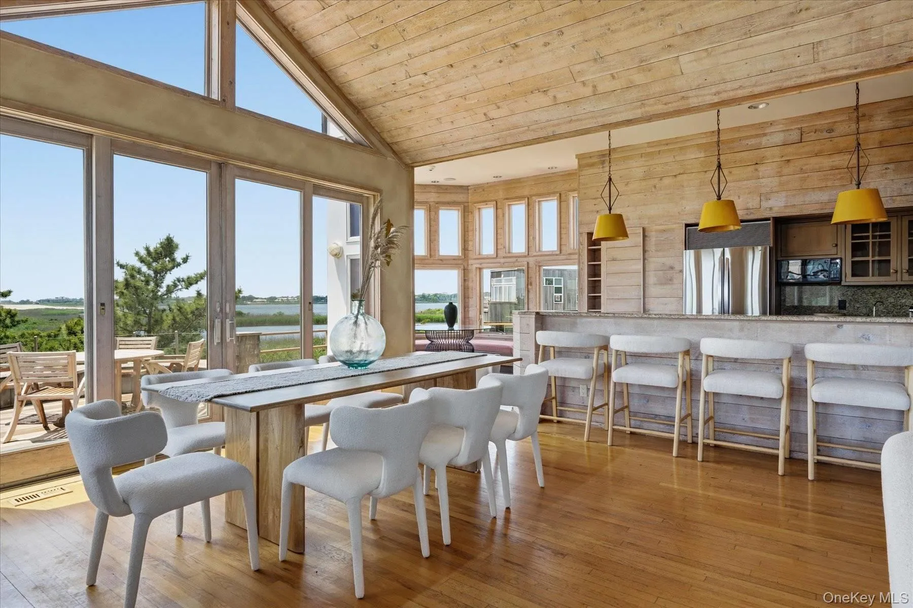 137 Sandune Court, Southampton, NY, 5 Bedrooms Bedrooms, 19 Rooms Rooms,6 BathroomsBathrooms,Residential,For Rent,Sandune,0,1015563 137 Sandune Court, Southampton, NY, 5 Bedrooms Bedrooms, 19 Rooms Rooms,6 BathroomsBathrooms,Residential,For Rent,Sandune,0,1015563