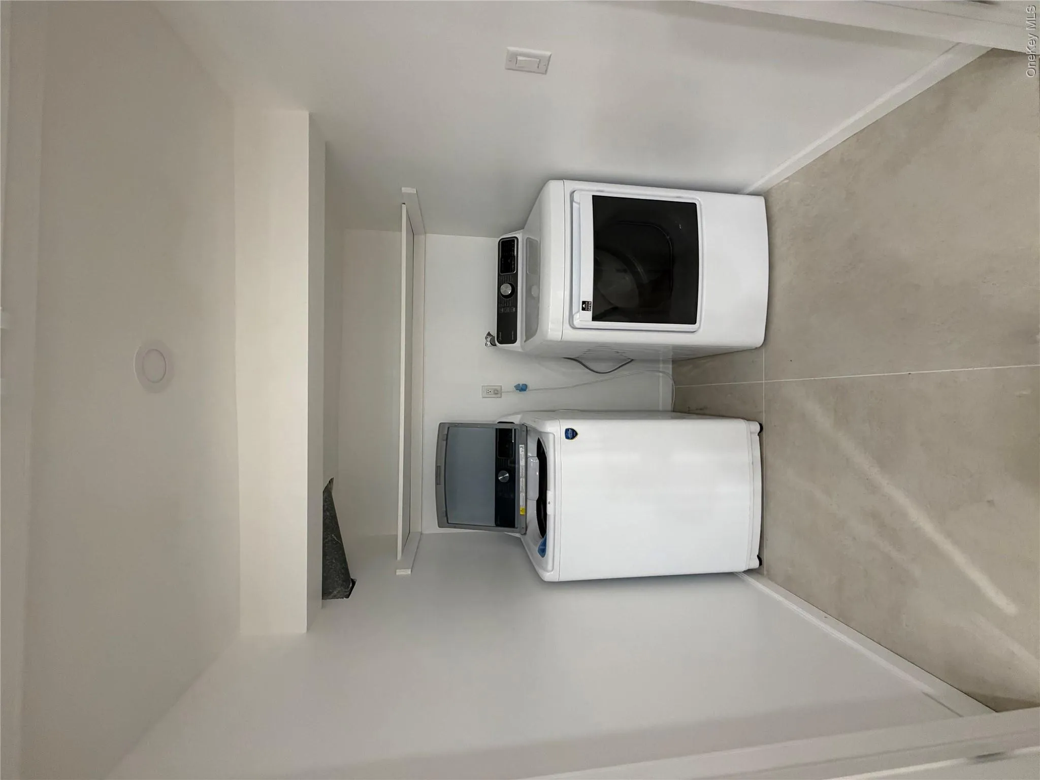 48 Somerset Drive, Ramapo, NY, 3 Bedrooms Bedrooms, 10 Rooms Rooms,2 BathroomsBathrooms,Residential Lease,For Rent,Somerset,0,KEY1015564 48 Somerset Drive, Ramapo, NY, 3 Bedrooms Bedrooms, 10 Rooms Rooms,2 BathroomsBathrooms,Residential Lease,For Rent,Somerset,0,KEY1015564