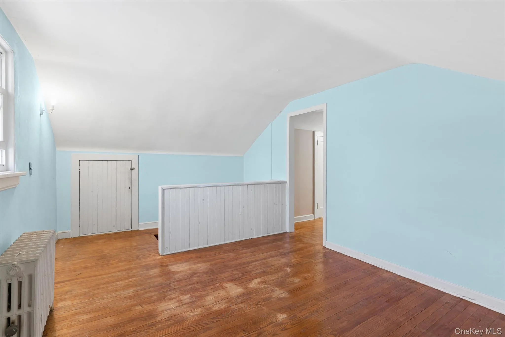 3817 208th Street, New York, NY, 3 Bedrooms Bedrooms, 9 Rooms Rooms,2 BathroomsBathrooms,Residential,For Rent,208th,0,KEY1015569 3817 208th Street, New York, NY, 3 Bedrooms Bedrooms, 9 Rooms Rooms,2 BathroomsBathrooms,Residential,For Rent,208th,0,KEY1015569
