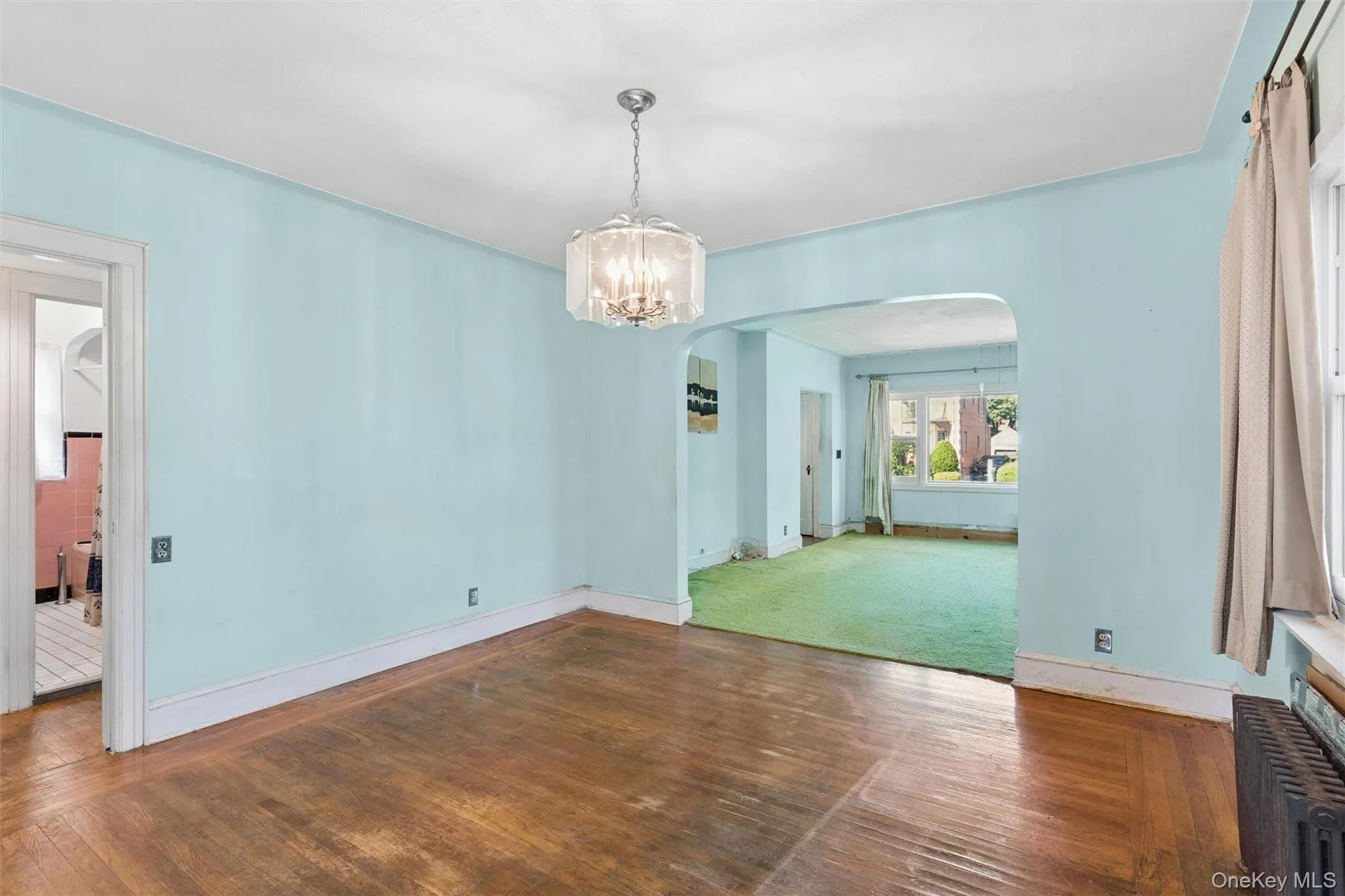 3817 208th Street, New York, NY, 3 Bedrooms Bedrooms, 9 Rooms Rooms,2 BathroomsBathrooms,Residential,For Rent,208th,0,KEY1015569 3817 208th Street, New York, NY, 3 Bedrooms Bedrooms, 9 Rooms Rooms,2 BathroomsBathrooms,Residential,For Rent,208th,0,KEY1015569