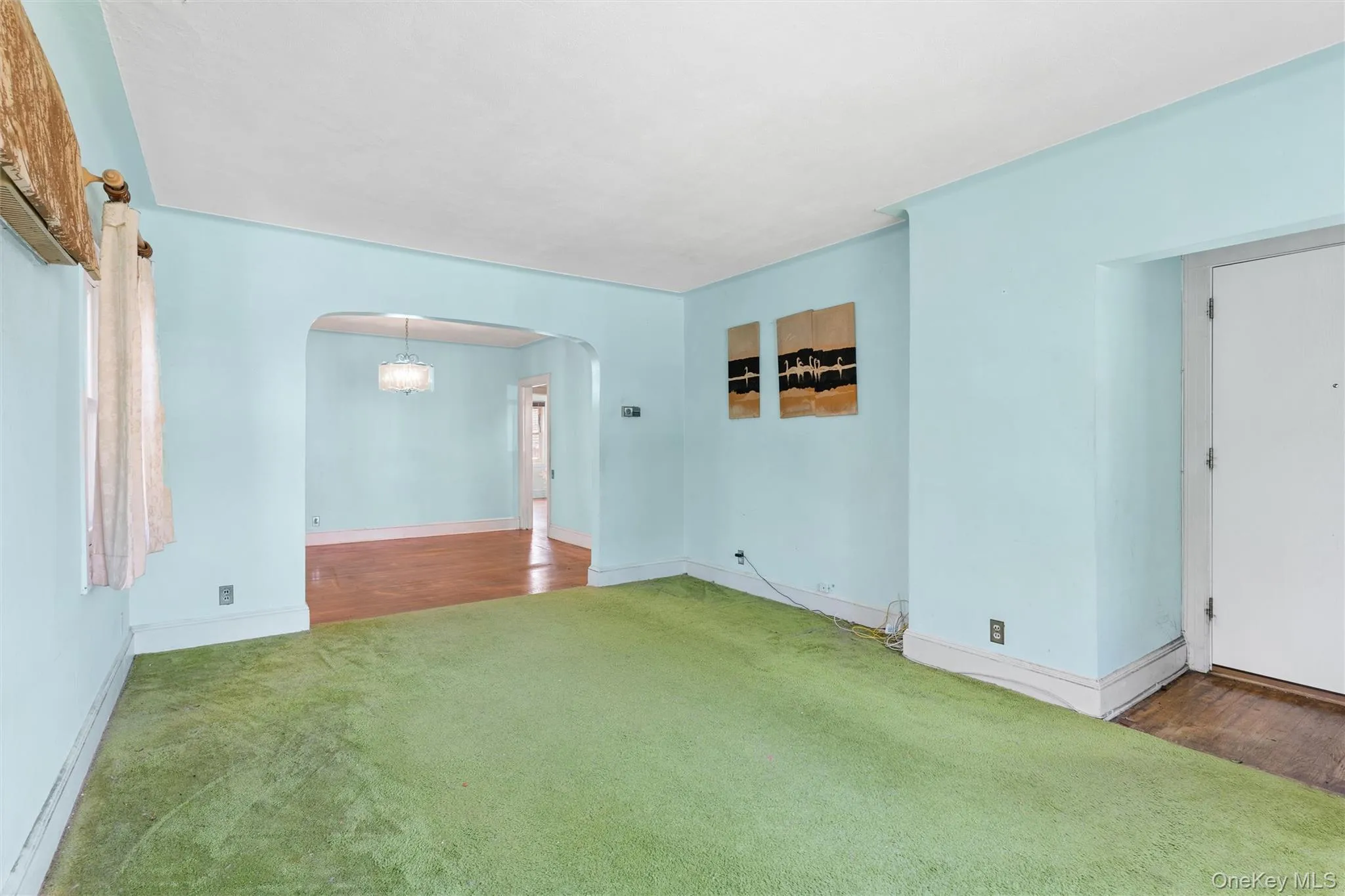 3817 208th Street, New York, NY, 3 Bedrooms Bedrooms, 9 Rooms Rooms,2 BathroomsBathrooms,Residential,For Rent,208th,0,KEY1015569 3817 208th Street, New York, NY, 3 Bedrooms Bedrooms, 9 Rooms Rooms,2 BathroomsBathrooms,Residential,For Rent,208th,0,KEY1015569