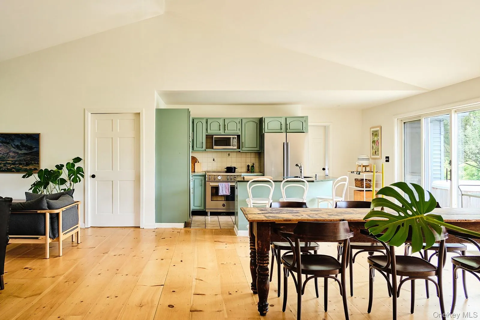 90 Reuter Road, Germantown, NY, 3 Bedrooms Bedrooms, 8 Rooms Rooms,2 BathroomsBathrooms,Residential Lease,For Rent,Reuter,0,1015575 90 Reuter Road, Germantown, NY, 3 Bedrooms Bedrooms, 8 Rooms Rooms,2 BathroomsBathrooms,Residential Lease,For Rent,Reuter,0,1015575