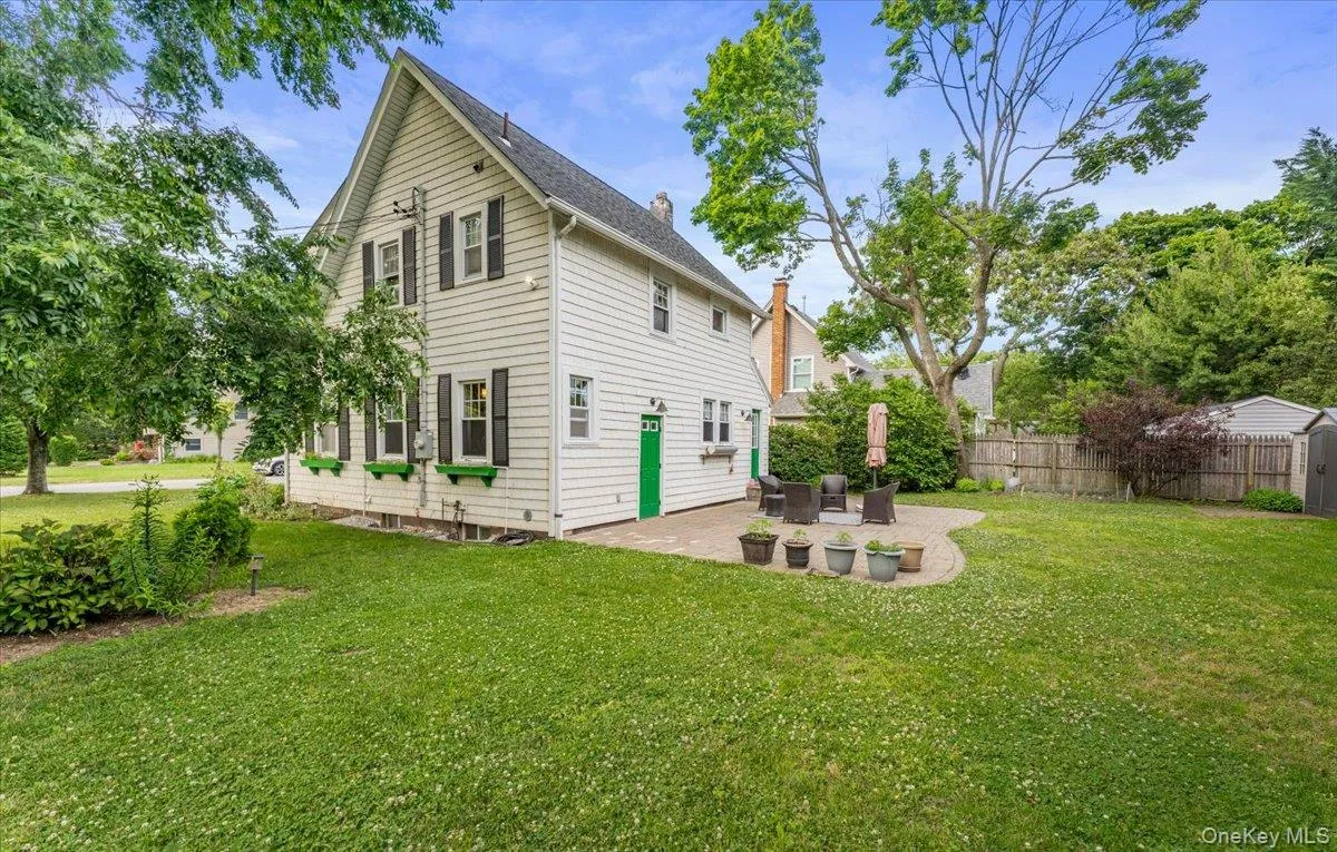 77 Hiawatha Drive, Islip, NY, 3 Bedrooms Bedrooms, 6 Rooms Rooms,1 BathroomBathrooms,Residential,For Rent,Hiawatha,0,1015579 77 Hiawatha Drive, Islip, NY, 3 Bedrooms Bedrooms, 6 Rooms Rooms,1 BathroomBathrooms,Residential,For Rent,Hiawatha,0,1015579