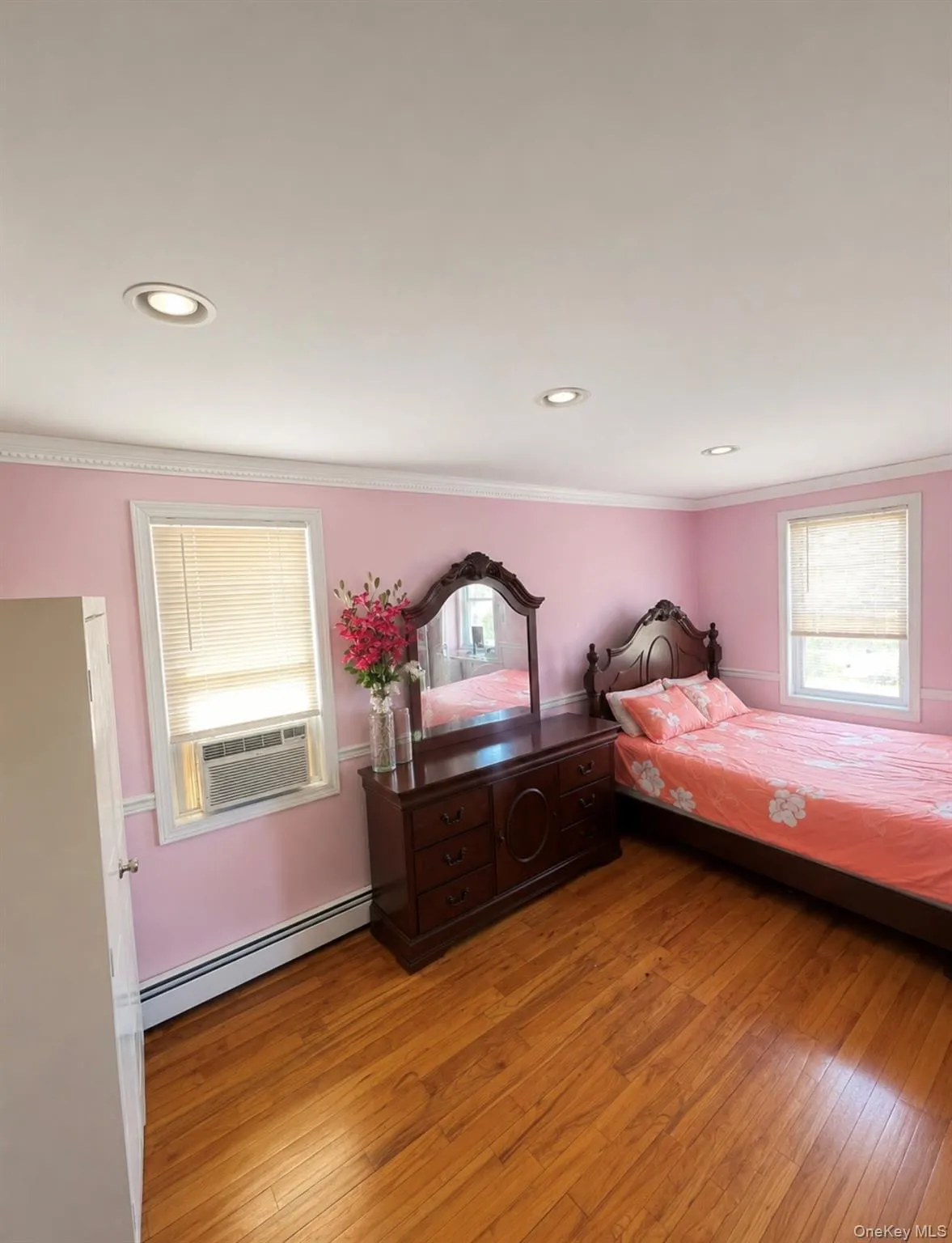 11437 157th Street, New York, NY, 4 Bedrooms Bedrooms, 14 Rooms Rooms,2 BathroomsBathrooms,Residential,For Rent,157th,0,KEY1015580 11437 157th Street, New York, NY, 4 Bedrooms Bedrooms, 14 Rooms Rooms,2 BathroomsBathrooms,Residential,For Rent,157th,0,KEY1015580
