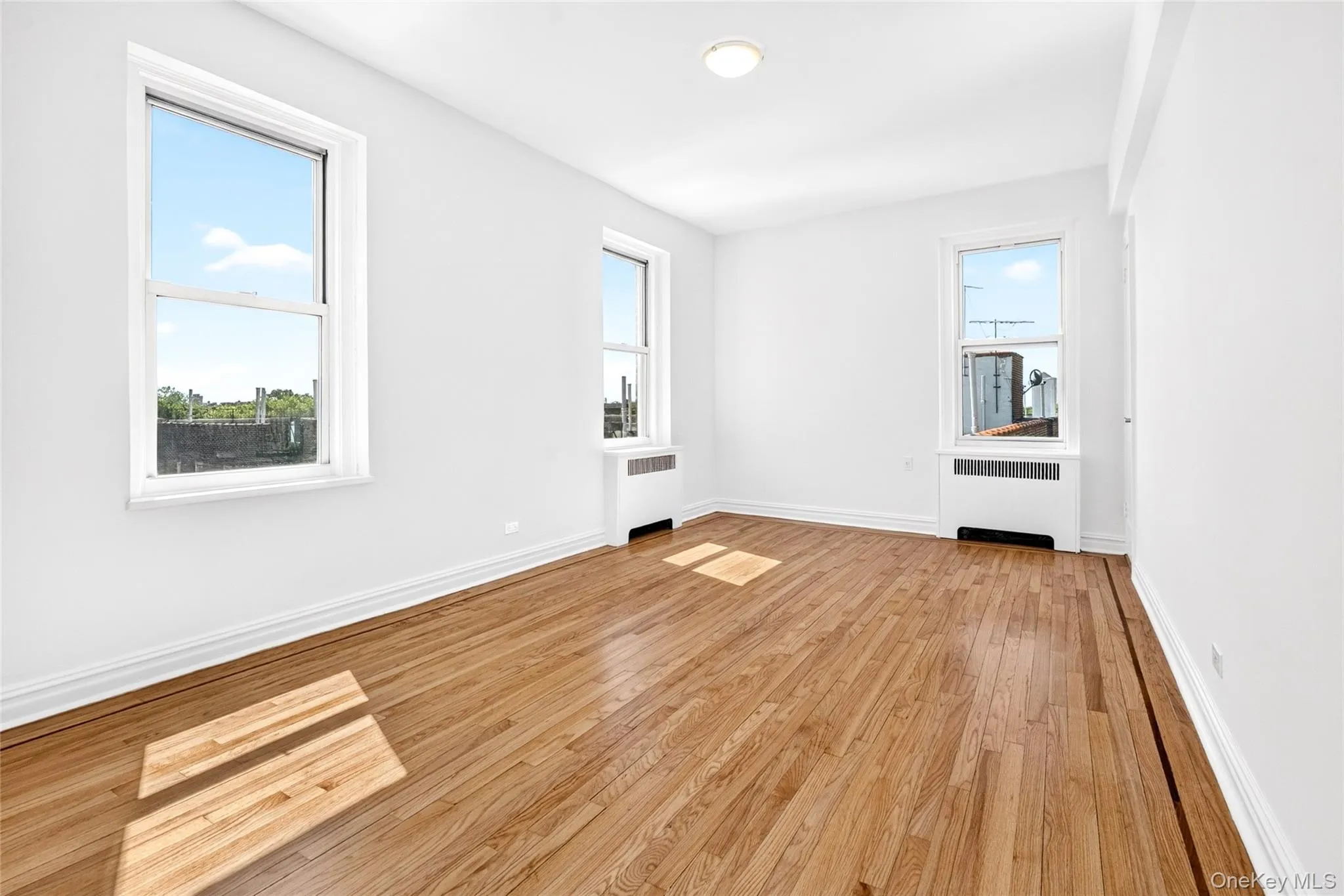 601 Pelham Parkway, New York, NY, 1 Bedroom Bedrooms, 3 Rooms Rooms,1 BathroomBathrooms,Residential,For Rent,Pelham,0,1015585 601 Pelham Parkway, New York, NY, 1 Bedroom Bedrooms, 3 Rooms Rooms,1 BathroomBathrooms,Residential,For Rent,Pelham,0,1015585
