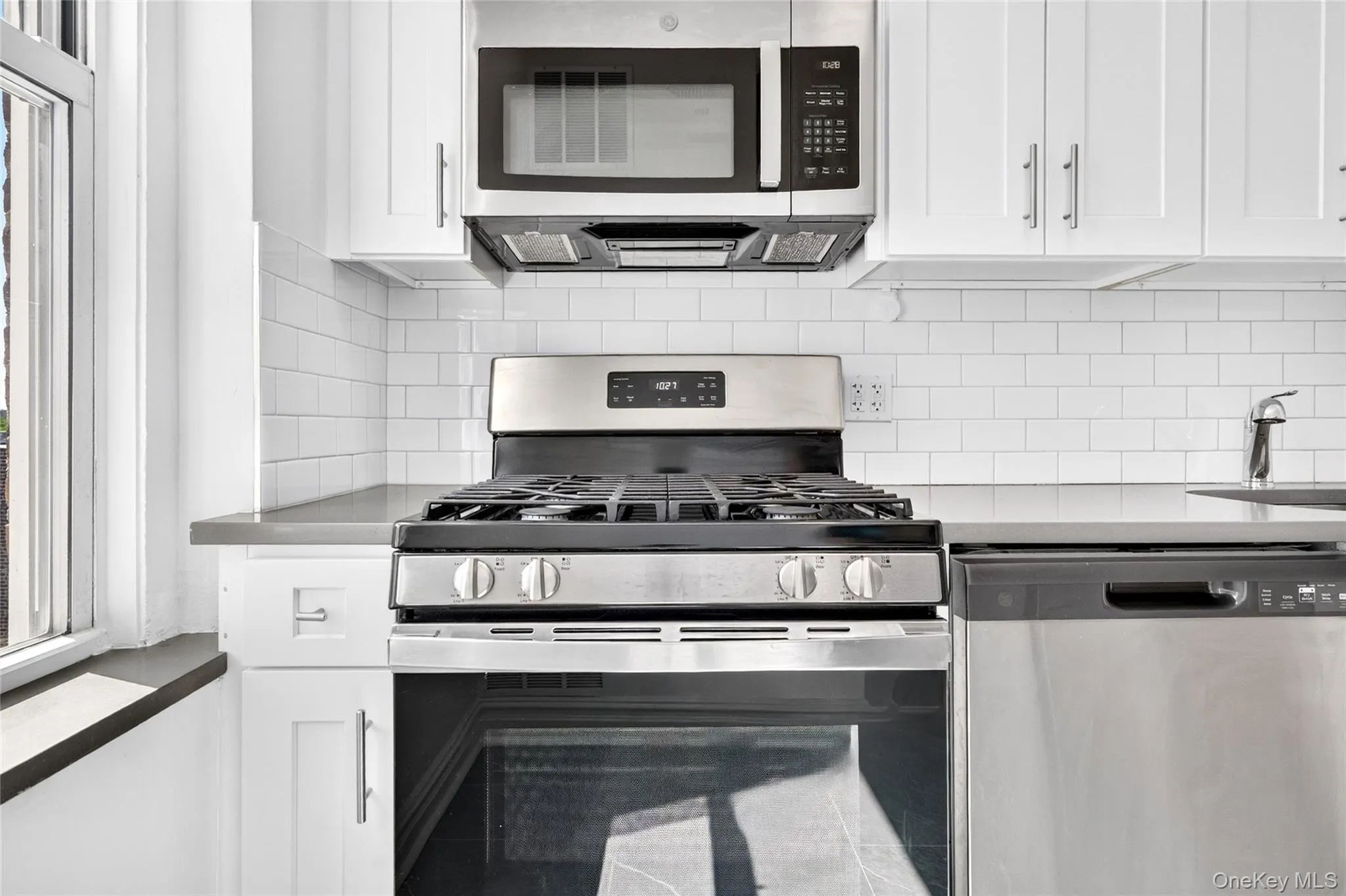 601 Pelham Parkway, New York, NY, 1 Bedroom Bedrooms, 3 Rooms Rooms,1 BathroomBathrooms,Residential,For Rent,Pelham,0,1015585 601 Pelham Parkway, New York, NY, 1 Bedroom Bedrooms, 3 Rooms Rooms,1 BathroomBathrooms,Residential,For Rent,Pelham,0,1015585