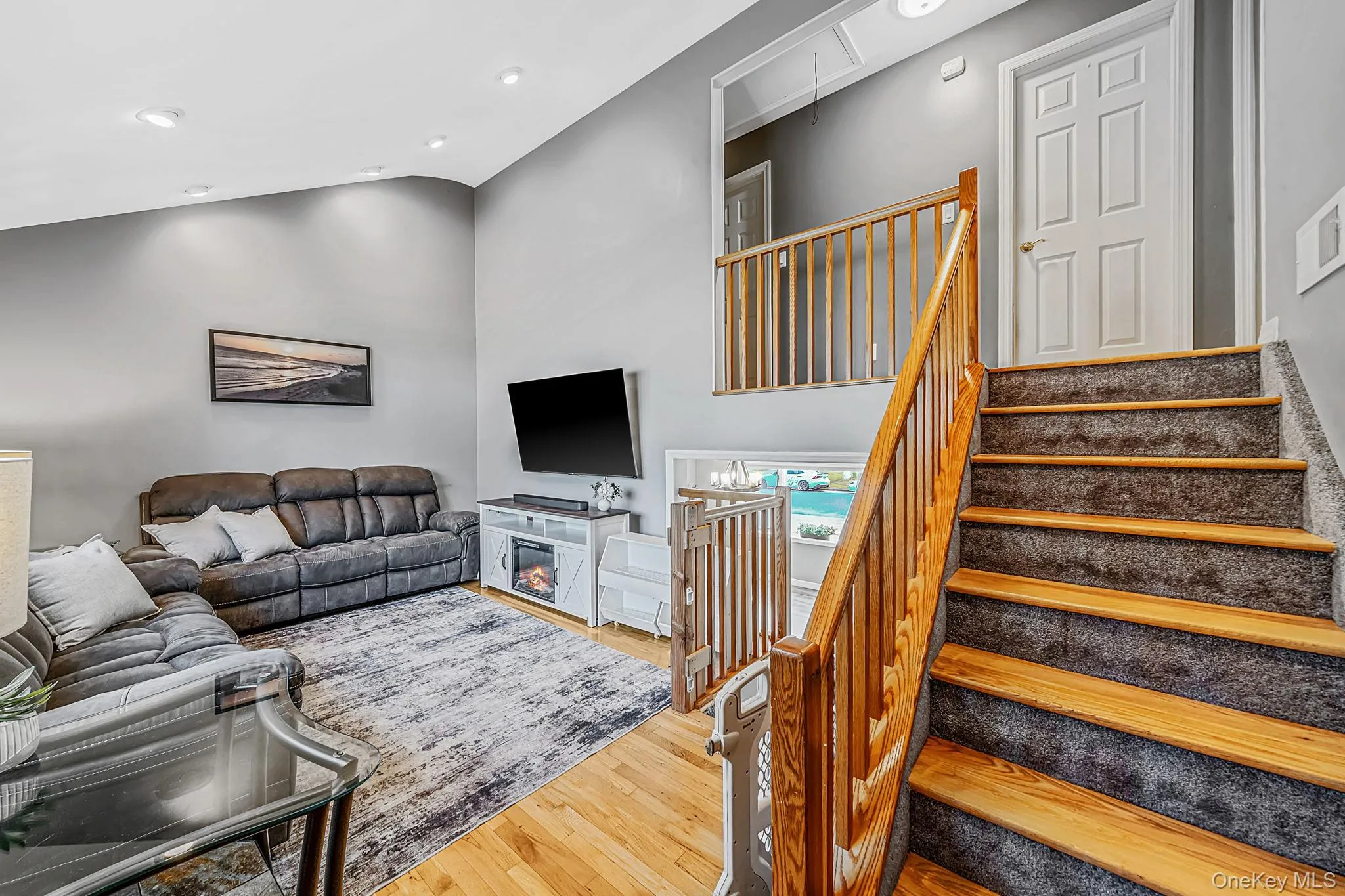 71 Colony Road, Brookhaven, NY, 3 Bedrooms Bedrooms, 8 Rooms Rooms,1 BathroomBathrooms,Residential,For Rent,Colony,0,1015586 71 Colony Road, Brookhaven, NY, 3 Bedrooms Bedrooms, 8 Rooms Rooms,1 BathroomBathrooms,Residential,For Rent,Colony,0,1015586