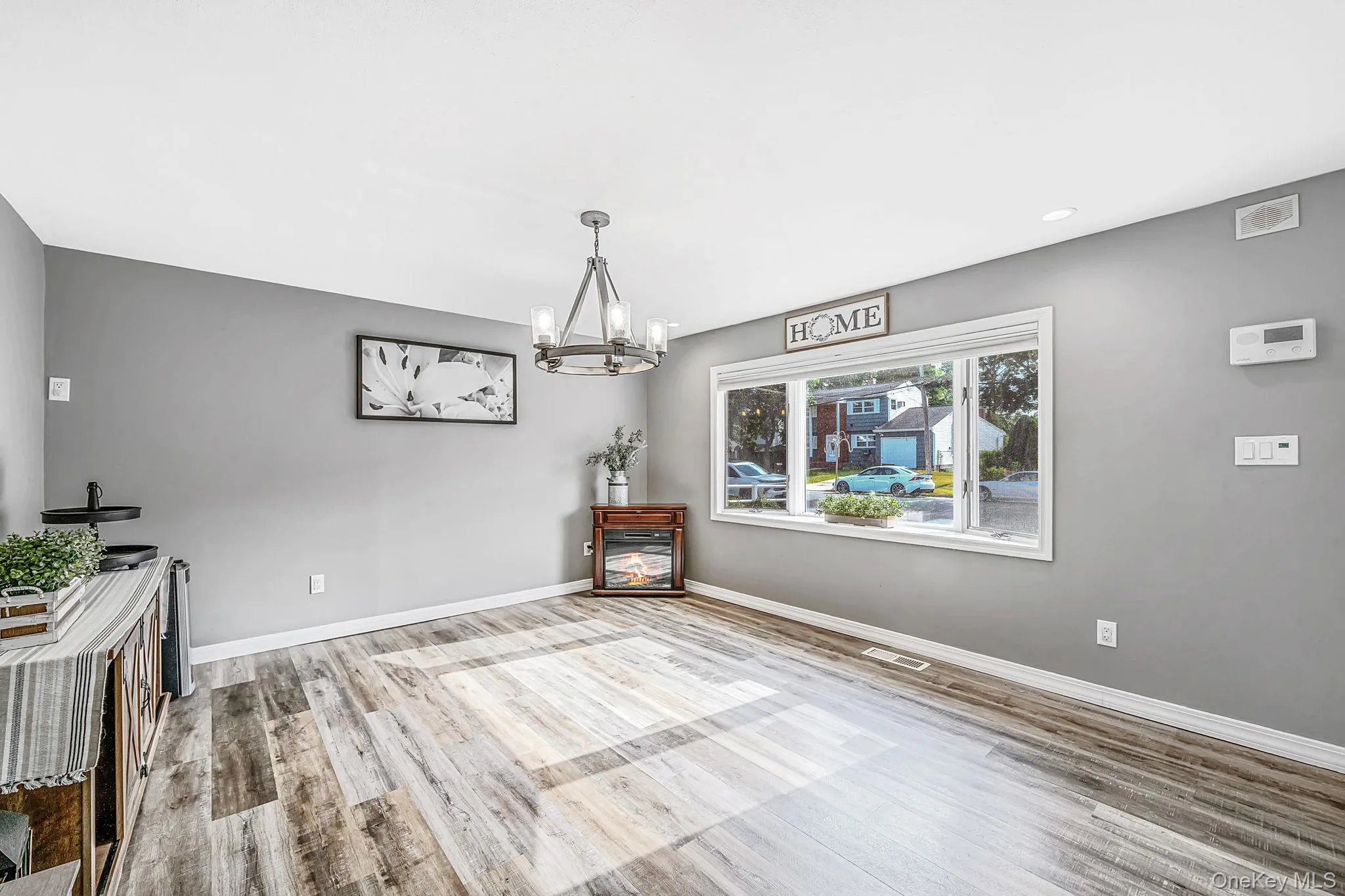 71 Colony Road, Brookhaven, NY, 3 Bedrooms Bedrooms, 8 Rooms Rooms,1 BathroomBathrooms,Residential,For Rent,Colony,0,1015586 71 Colony Road, Brookhaven, NY, 3 Bedrooms Bedrooms, 8 Rooms Rooms,1 BathroomBathrooms,Residential,For Rent,Colony,0,1015586