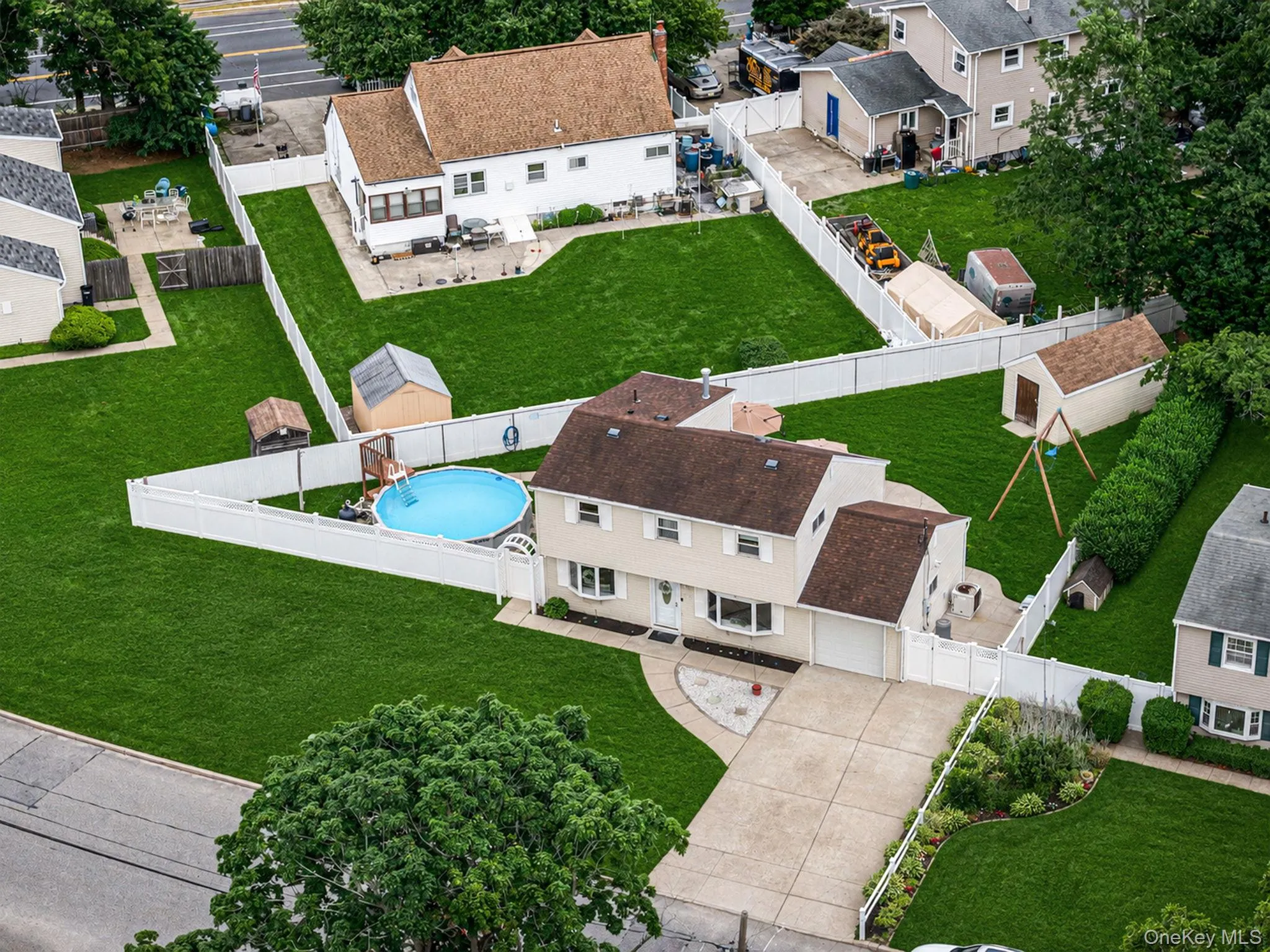 71 Colony Road, Brookhaven, NY, 3 Bedrooms Bedrooms, 8 Rooms Rooms,1 BathroomBathrooms,Residential,For Rent,Colony,0,1015586 71 Colony Road, Brookhaven, NY, 3 Bedrooms Bedrooms, 8 Rooms Rooms,1 BathroomBathrooms,Residential,For Rent,Colony,0,1015586