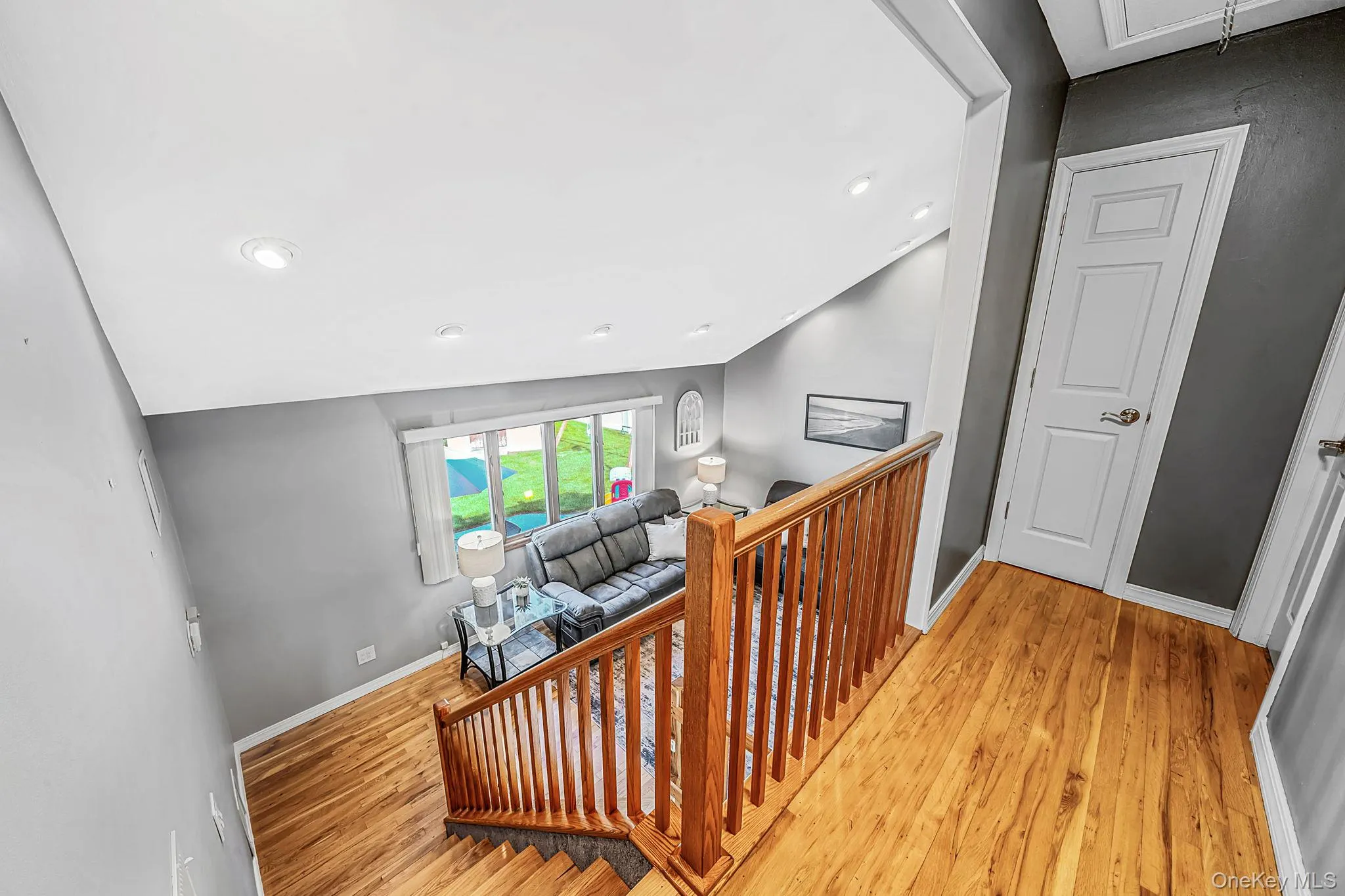 71 Colony Road, Brookhaven, NY, 3 Bedrooms Bedrooms, 8 Rooms Rooms,1 BathroomBathrooms,Residential,For Rent,Colony,0,1015586 71 Colony Road, Brookhaven, NY, 3 Bedrooms Bedrooms, 8 Rooms Rooms,1 BathroomBathrooms,Residential,For Rent,Colony,0,1015586