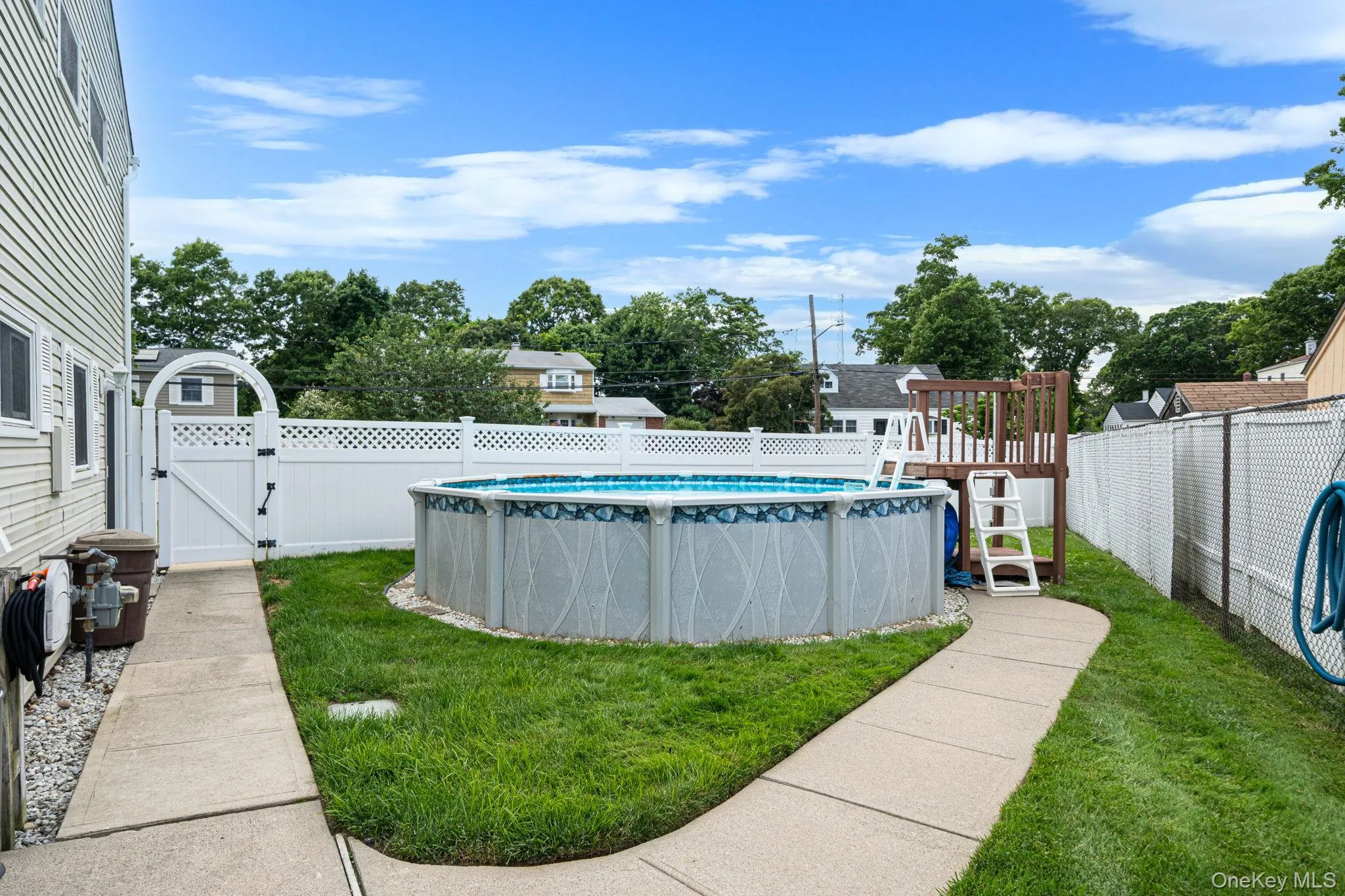 71 Colony Road, Brookhaven, NY, 3 Bedrooms Bedrooms, 8 Rooms Rooms,1 BathroomBathrooms,Residential,For Rent,Colony,0,1015586 71 Colony Road, Brookhaven, NY, 3 Bedrooms Bedrooms, 8 Rooms Rooms,1 BathroomBathrooms,Residential,For Rent,Colony,0,1015586