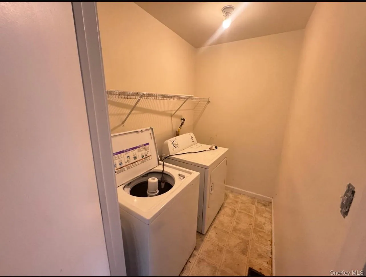 65 Jordan Lane, Middletown, NY, 3 Bedrooms Bedrooms, 10 Rooms Rooms,2 BathroomsBathrooms,Residential Lease,For Rent,Jordan,0,1015587 65 Jordan Lane, Middletown, NY, 3 Bedrooms Bedrooms, 10 Rooms Rooms,2 BathroomsBathrooms,Residential Lease,For Rent,Jordan,0,1015587