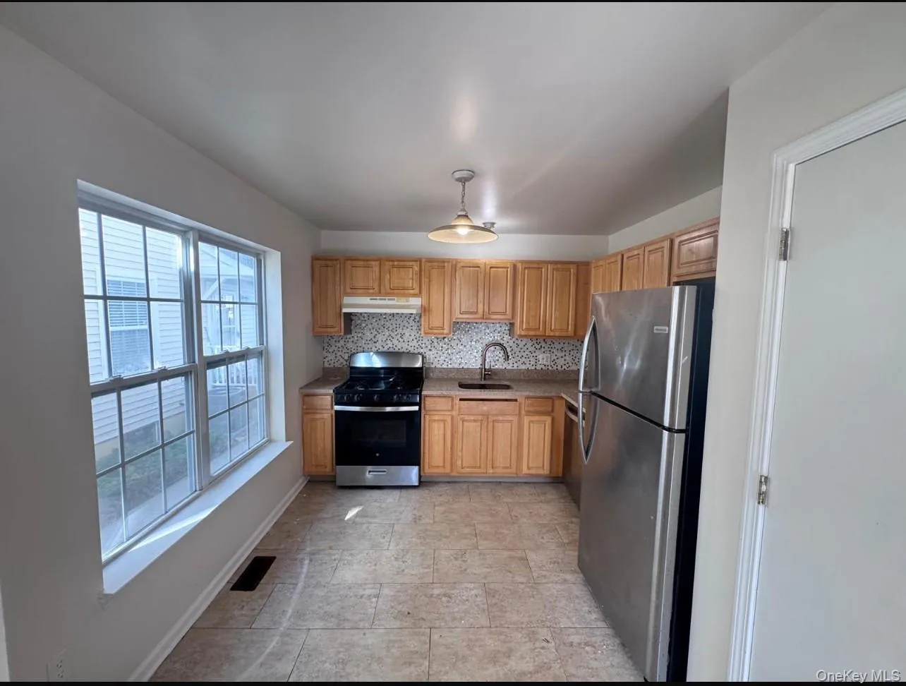 65 Jordan Lane, Middletown, NY, 3 Bedrooms Bedrooms, 10 Rooms Rooms,2 BathroomsBathrooms,Residential Lease,For Rent,Jordan,0,1015587 65 Jordan Lane, Middletown, NY, 3 Bedrooms Bedrooms, 10 Rooms Rooms,2 BathroomsBathrooms,Residential Lease,For Rent,Jordan,0,1015587