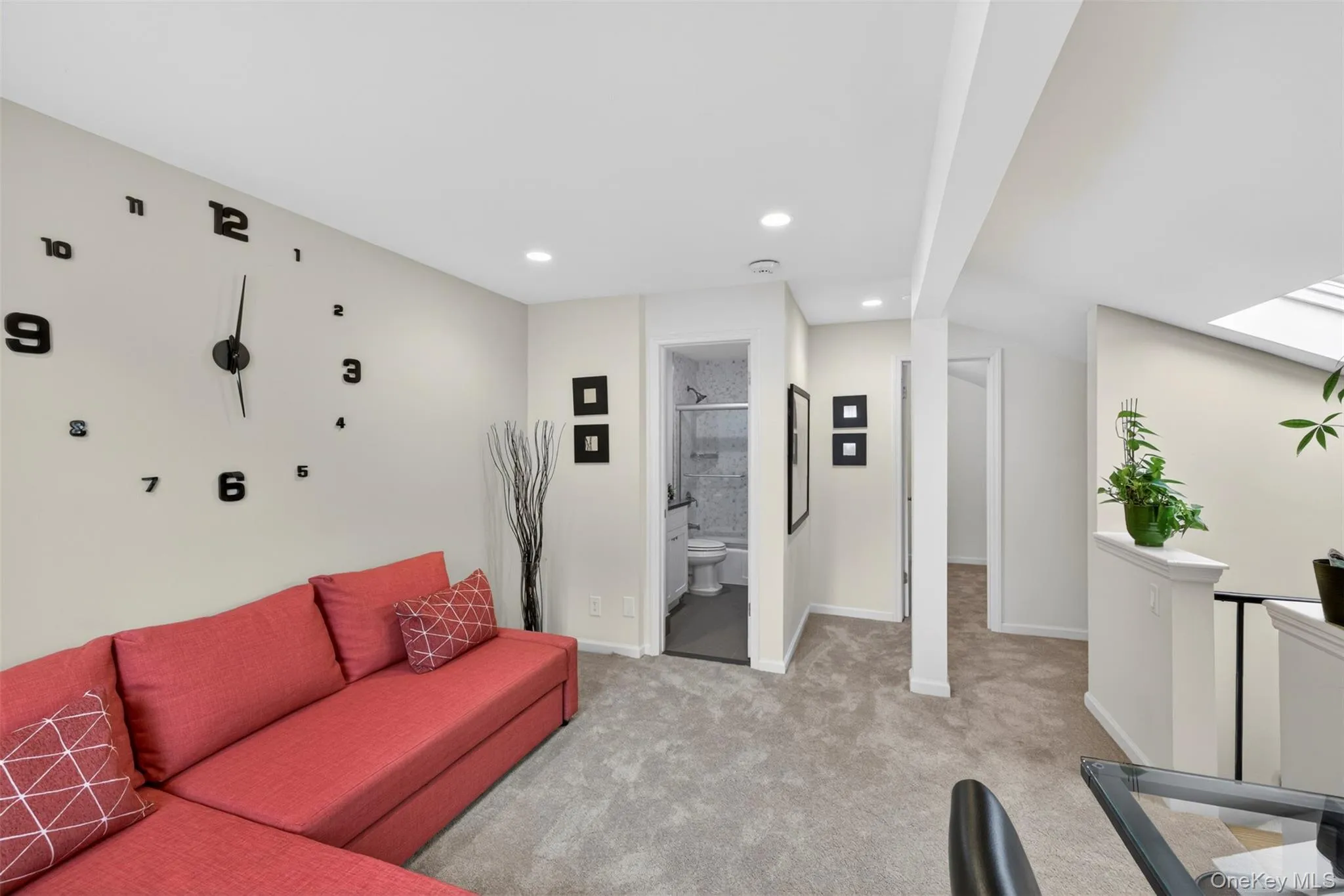 20 Bronxville Glen Drive, Yonkers, NY, 2 Bedrooms Bedrooms, 4 Rooms Rooms,2 BathroomsBathrooms,Residential,For Rent,Bronxville Glen,0,1015589 20 Bronxville Glen Drive, Yonkers, NY, 2 Bedrooms Bedrooms, 4 Rooms Rooms,2 BathroomsBathrooms,Residential,For Rent,Bronxville Glen,0,1015589