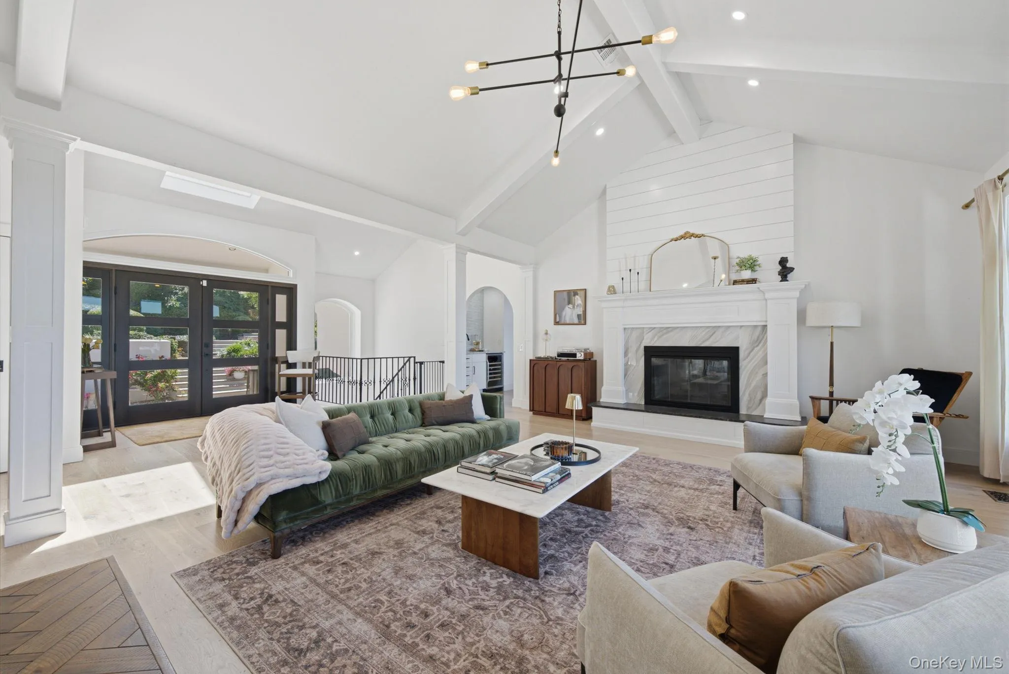 88 Shore Road, Huntington, NY, 4 Bedrooms Bedrooms, 9 Rooms Rooms,3 BathroomsBathrooms,Residential,For Rent,Shore,0,1015590 88 Shore Road, Huntington, NY, 4 Bedrooms Bedrooms, 9 Rooms Rooms,3 BathroomsBathrooms,Residential,For Rent,Shore,0,1015590
