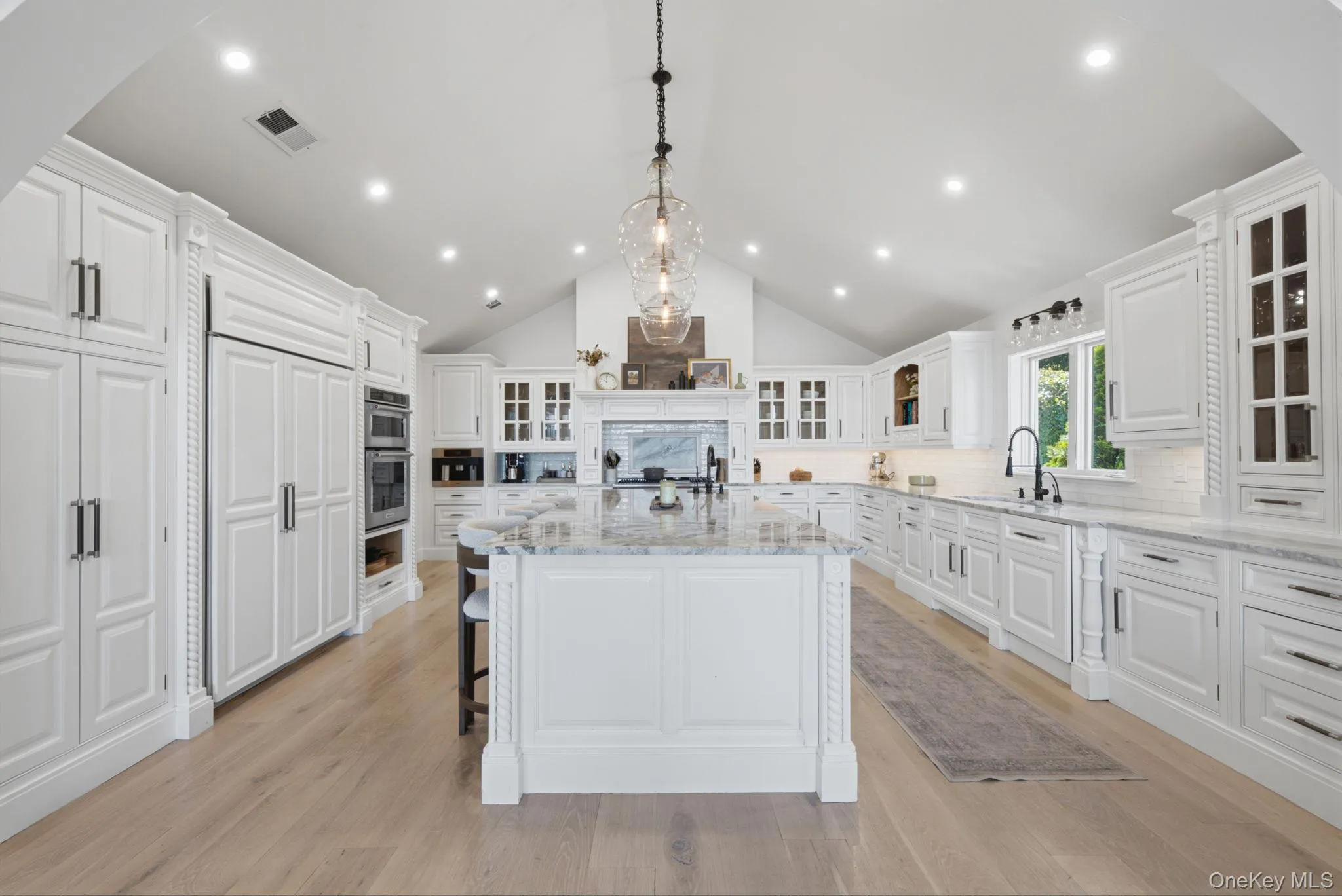 88 Shore Road, Huntington, NY, 4 Bedrooms Bedrooms, 9 Rooms Rooms,3 BathroomsBathrooms,Residential,For Rent,Shore,0,1015590 88 Shore Road, Huntington, NY, 4 Bedrooms Bedrooms, 9 Rooms Rooms,3 BathroomsBathrooms,Residential,For Rent,Shore,0,1015590
