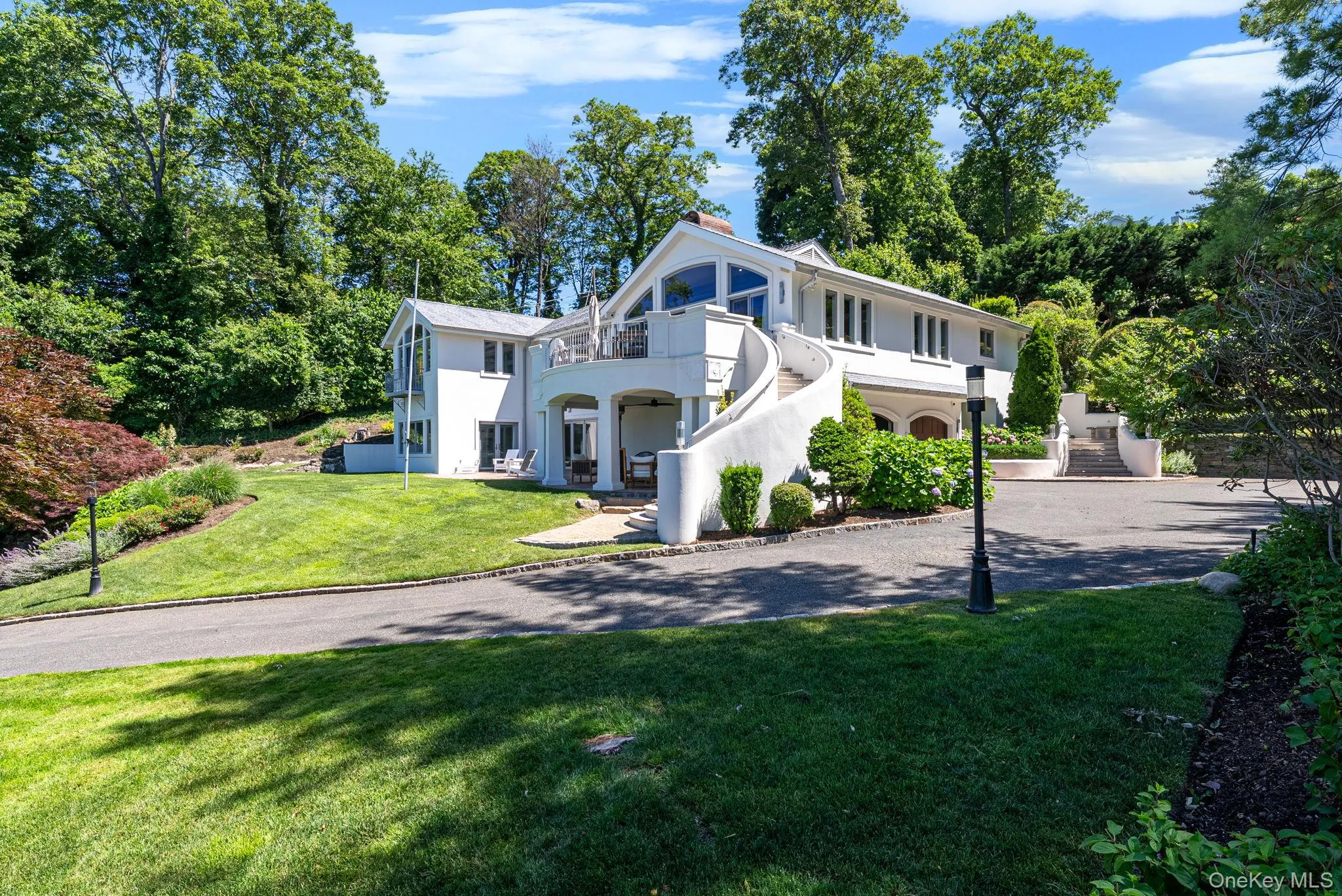 88 Shore Road, Huntington, NY, 4 Bedrooms Bedrooms, 9 Rooms Rooms,3 BathroomsBathrooms,Residential,For Rent,Shore,0,1015590 88 Shore Road, Huntington, NY, 4 Bedrooms Bedrooms, 9 Rooms Rooms,3 BathroomsBathrooms,Residential,For Rent,Shore,0,1015590