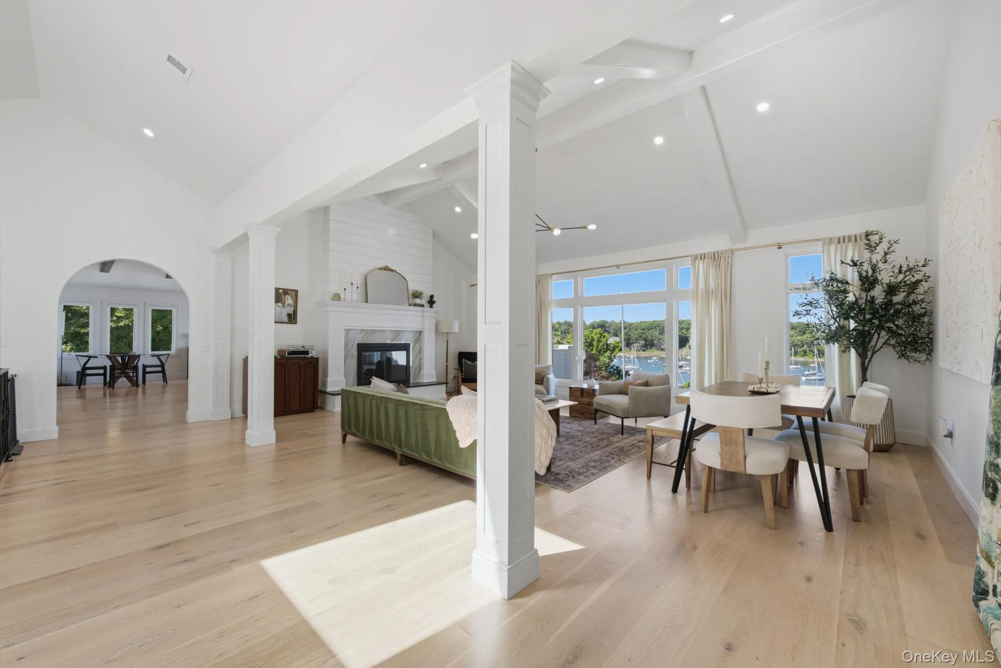 88 Shore Road, Huntington, NY, 4 Bedrooms Bedrooms, 9 Rooms Rooms,3 BathroomsBathrooms,Residential,For Rent,Shore,0,1015590 88 Shore Road, Huntington, NY, 4 Bedrooms Bedrooms, 9 Rooms Rooms,3 BathroomsBathrooms,Residential,For Rent,Shore,0,1015590