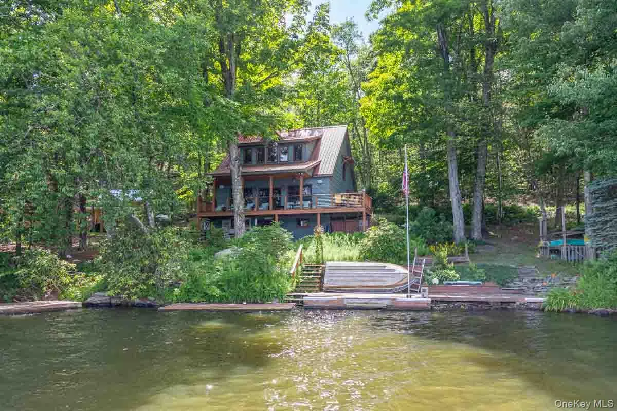 150 Wildwood Drive, Fallsburg, NY, 3 Bedrooms Bedrooms, 7 Rooms Rooms,2 BathroomsBathrooms,Residential,For Rent,Wildwood,0,1015592 150 Wildwood Drive, Fallsburg, NY, 3 Bedrooms Bedrooms, 7 Rooms Rooms,2 BathroomsBathrooms,Residential,For Rent,Wildwood,0,1015592