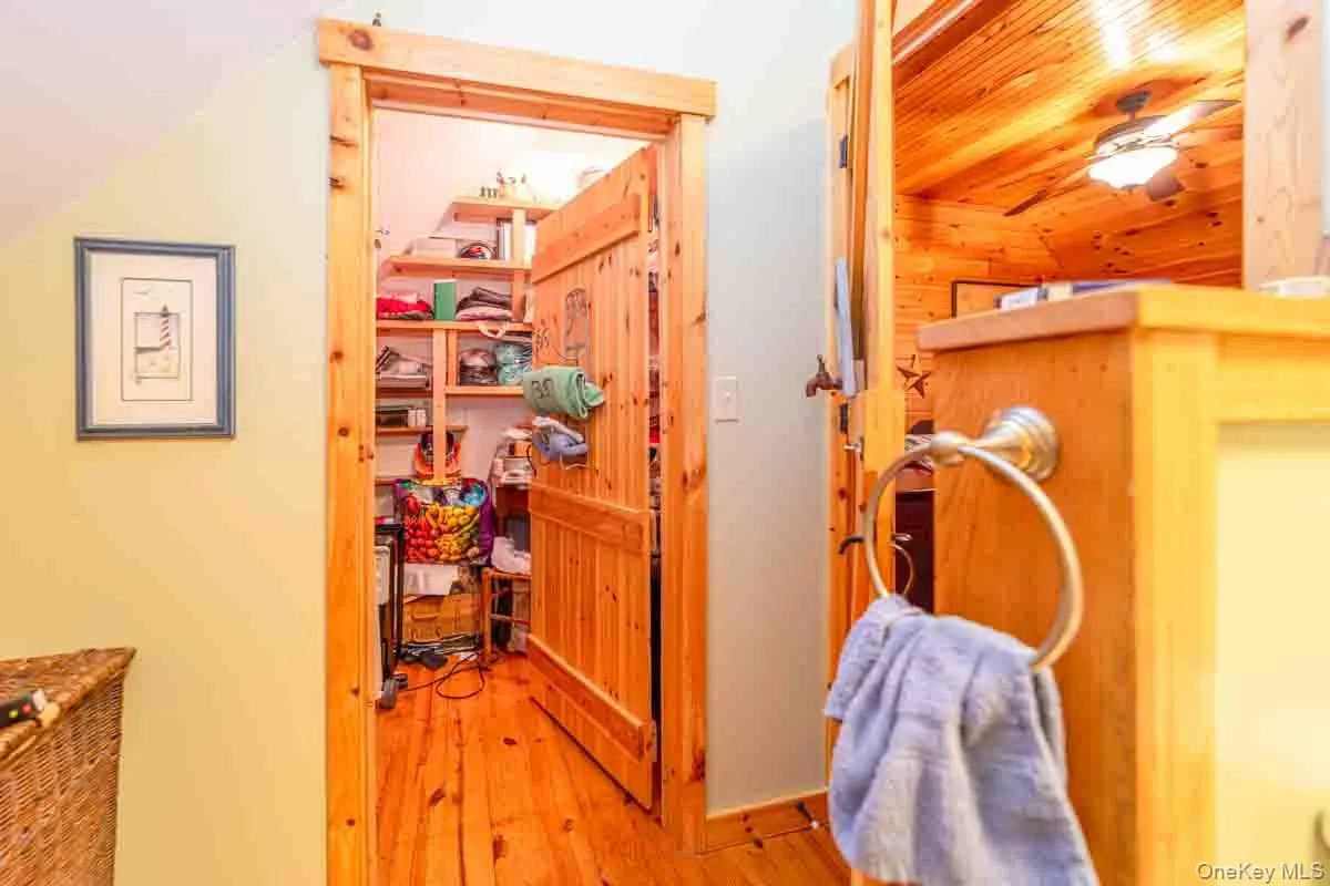 150 Wildwood Drive, Fallsburg, NY, 3 Bedrooms Bedrooms, 7 Rooms Rooms,2 BathroomsBathrooms,Residential,For Rent,Wildwood,0,1015592 150 Wildwood Drive, Fallsburg, NY, 3 Bedrooms Bedrooms, 7 Rooms Rooms,2 BathroomsBathrooms,Residential,For Rent,Wildwood,0,1015592