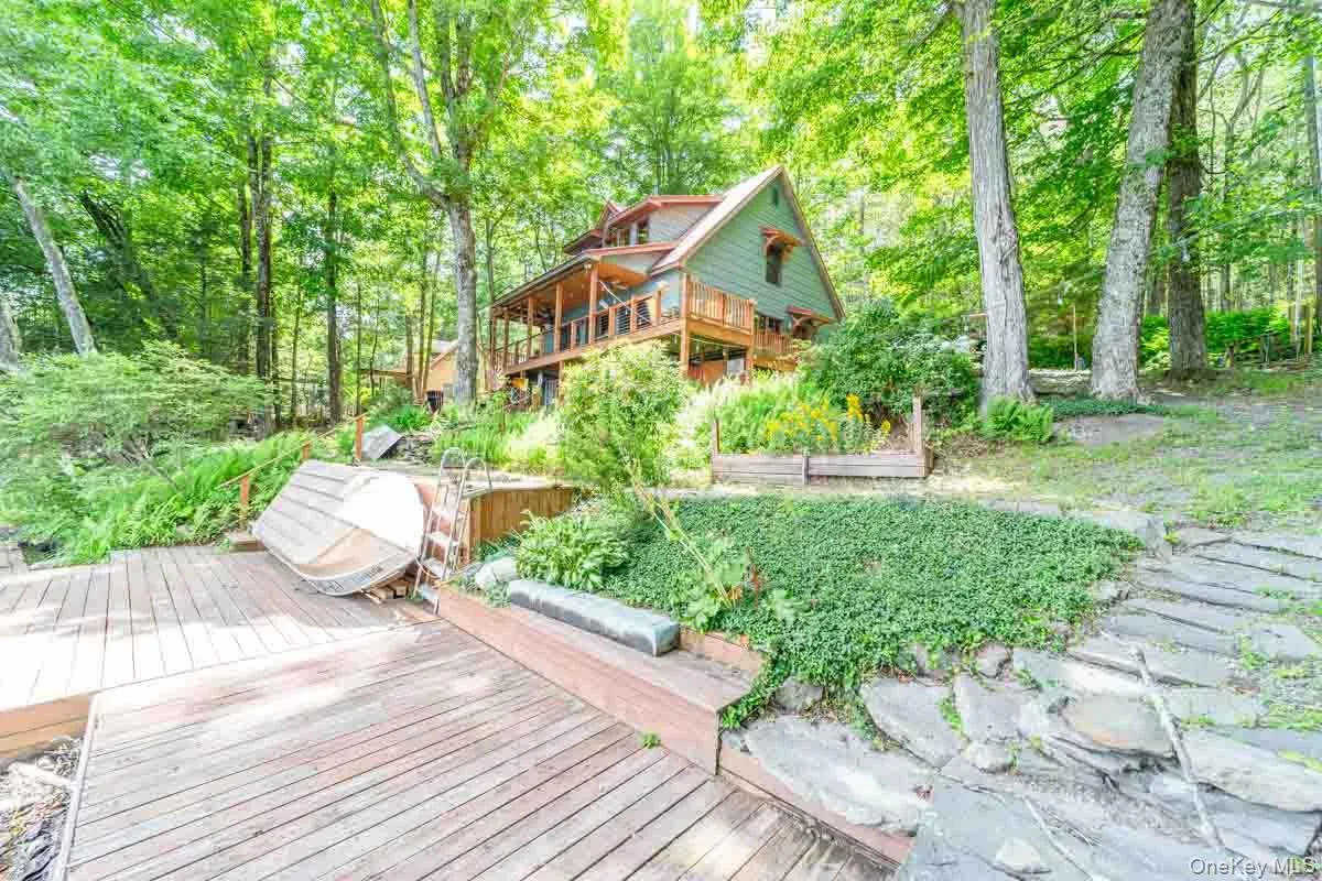 150 Wildwood Drive, Fallsburg, NY, 3 Bedrooms Bedrooms, 7 Rooms Rooms,2 BathroomsBathrooms,Residential,For Rent,Wildwood,0,1015592 150 Wildwood Drive, Fallsburg, NY, 3 Bedrooms Bedrooms, 7 Rooms Rooms,2 BathroomsBathrooms,Residential,For Rent,Wildwood,0,1015592