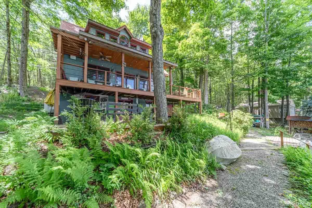 150 Wildwood Drive, Fallsburg, NY, 3 Bedrooms Bedrooms, 7 Rooms Rooms,2 BathroomsBathrooms,Residential,For Rent,Wildwood,0,1015592 150 Wildwood Drive, Fallsburg, NY, 3 Bedrooms Bedrooms, 7 Rooms Rooms,2 BathroomsBathrooms,Residential,For Rent,Wildwood,0,1015592