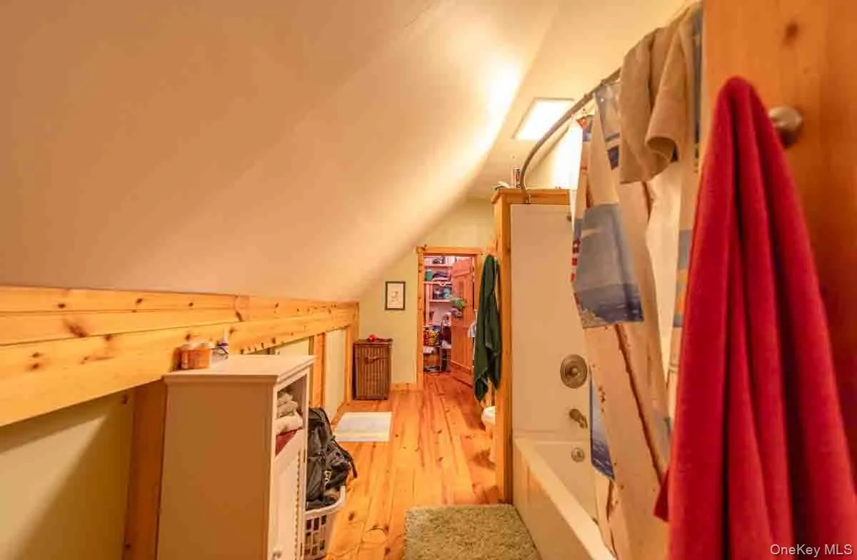 150 Wildwood Drive, Fallsburg, NY, 3 Bedrooms Bedrooms, 7 Rooms Rooms,2 BathroomsBathrooms,Residential,For Rent,Wildwood,0,1015592 150 Wildwood Drive, Fallsburg, NY, 3 Bedrooms Bedrooms, 7 Rooms Rooms,2 BathroomsBathrooms,Residential,For Rent,Wildwood,0,1015592