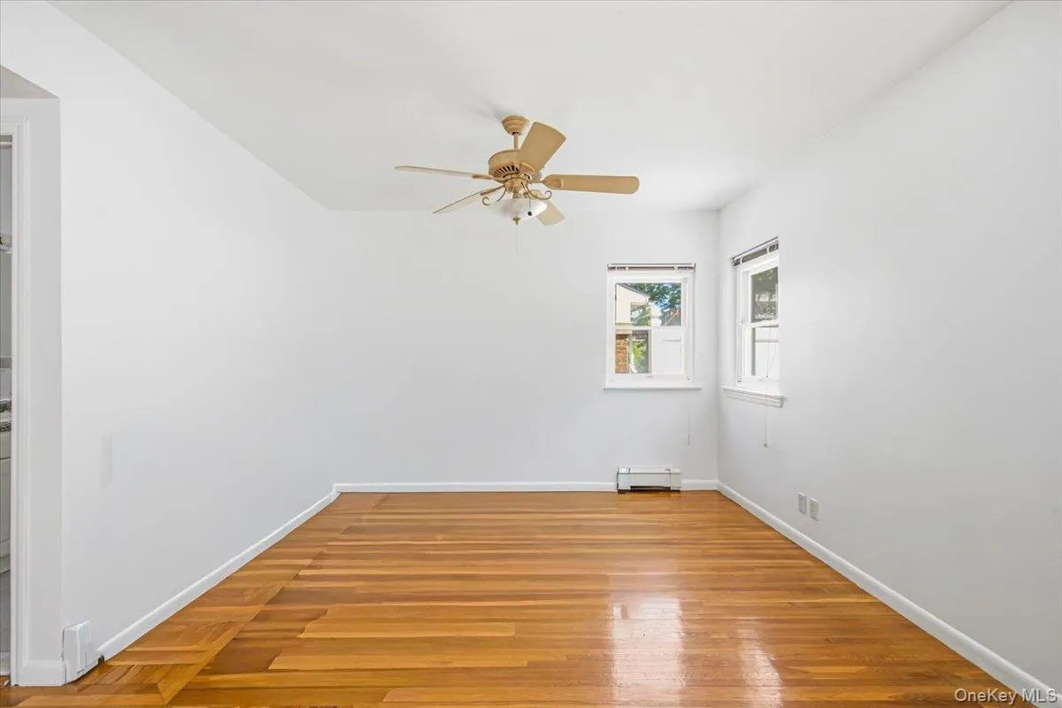 6461 230th Street, New York, NY, 5 Bedrooms Bedrooms, 10 Rooms Rooms,3 BathroomsBathrooms,Residential,For Rent,230th,0,1015603 6461 230th Street, New York, NY, 5 Bedrooms Bedrooms, 10 Rooms Rooms,3 BathroomsBathrooms,Residential,For Rent,230th,0,1015603