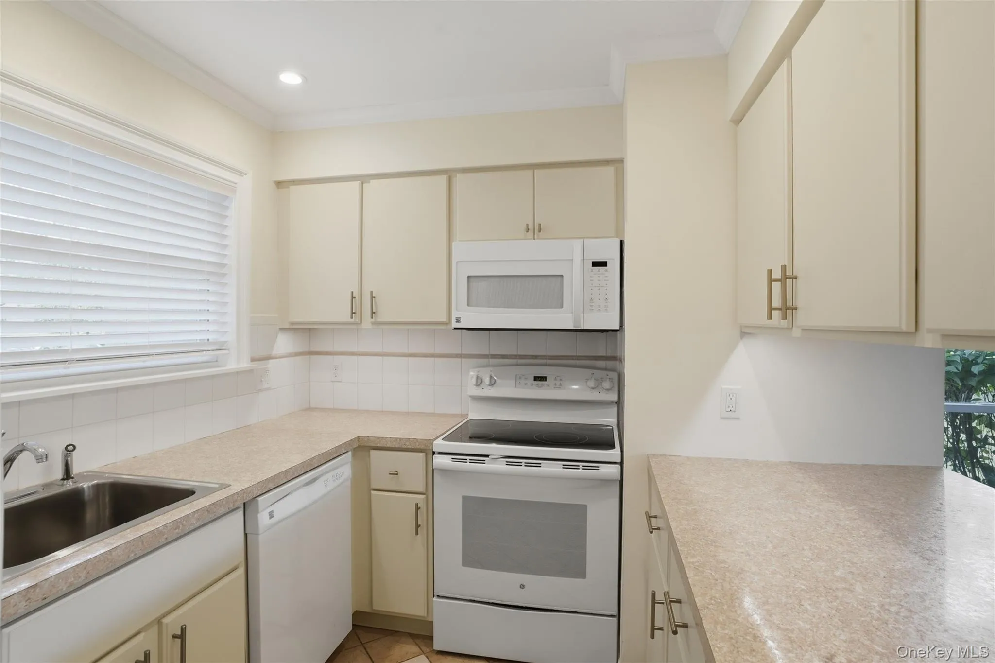 11 Pond Drive, Rhinebeck, NY, 1 Bedroom Bedrooms, 5 Rooms Rooms,1 BathroomBathrooms,Residential,For Rent,Pond,0,1015604 11 Pond Drive, Rhinebeck, NY, 1 Bedroom Bedrooms, 5 Rooms Rooms,1 BathroomBathrooms,Residential,For Rent,Pond,0,1015604