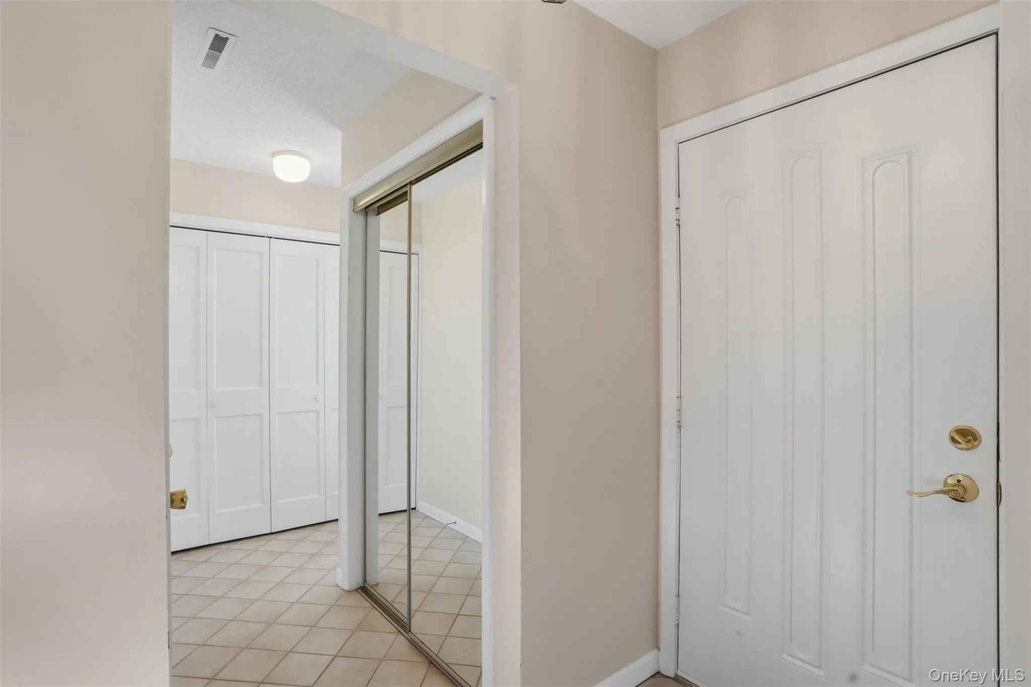 11 Pond Drive, Rhinebeck, NY, 1 Bedroom Bedrooms, 5 Rooms Rooms,1 BathroomBathrooms,Residential,For Rent,Pond,0,1015604 11 Pond Drive, Rhinebeck, NY, 1 Bedroom Bedrooms, 5 Rooms Rooms,1 BathroomBathrooms,Residential,For Rent,Pond,0,1015604