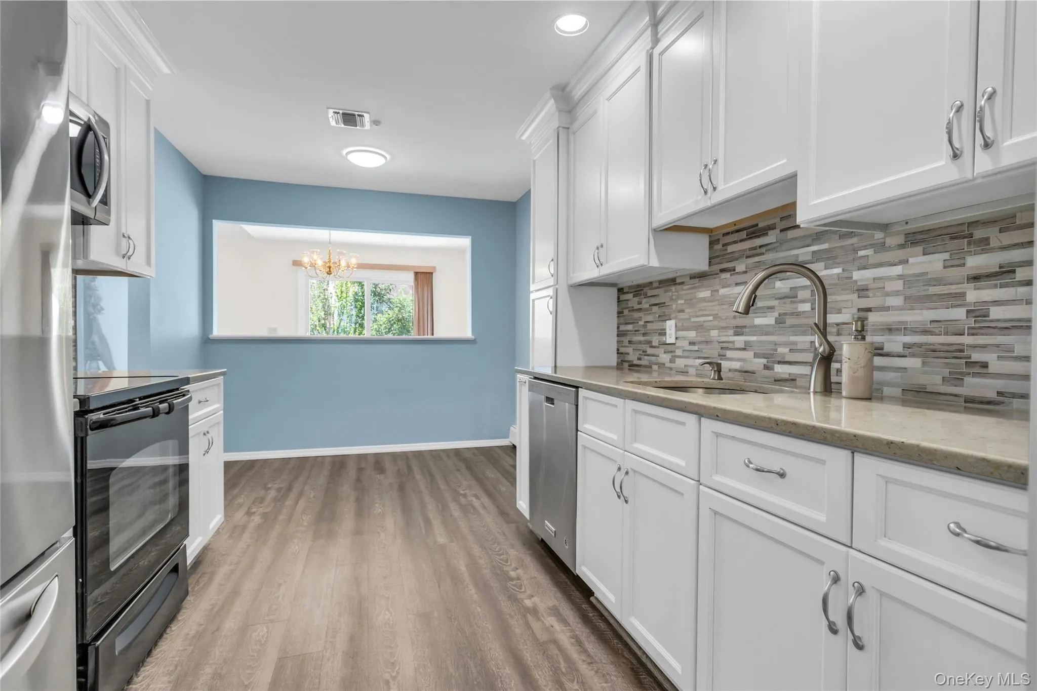 13 Potomac Court, Brookhaven, NY, 3 Bedrooms Bedrooms, 6 Rooms Rooms,2 BathroomsBathrooms,Residential,For Rent,Potomac,0,1015605 13 Potomac Court, Brookhaven, NY, 3 Bedrooms Bedrooms, 6 Rooms Rooms,2 BathroomsBathrooms,Residential,For Rent,Potomac,0,1015605