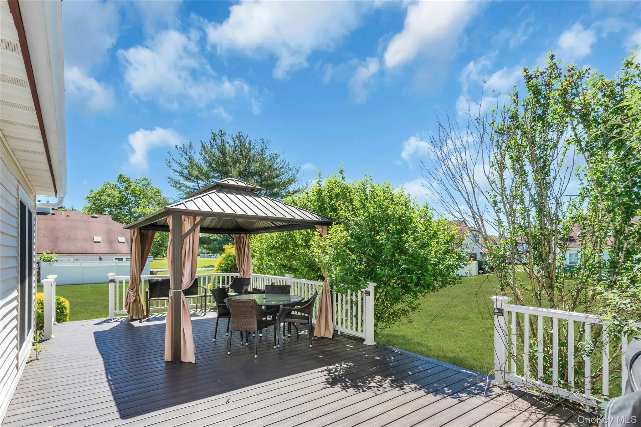 13 Potomac Court, Brookhaven, NY, 3 Bedrooms Bedrooms, 6 Rooms Rooms,2 BathroomsBathrooms,Residential,For Rent,Potomac,0,1015605 13 Potomac Court, Brookhaven, NY, 3 Bedrooms Bedrooms, 6 Rooms Rooms,2 BathroomsBathrooms,Residential,For Rent,Potomac,0,1015605