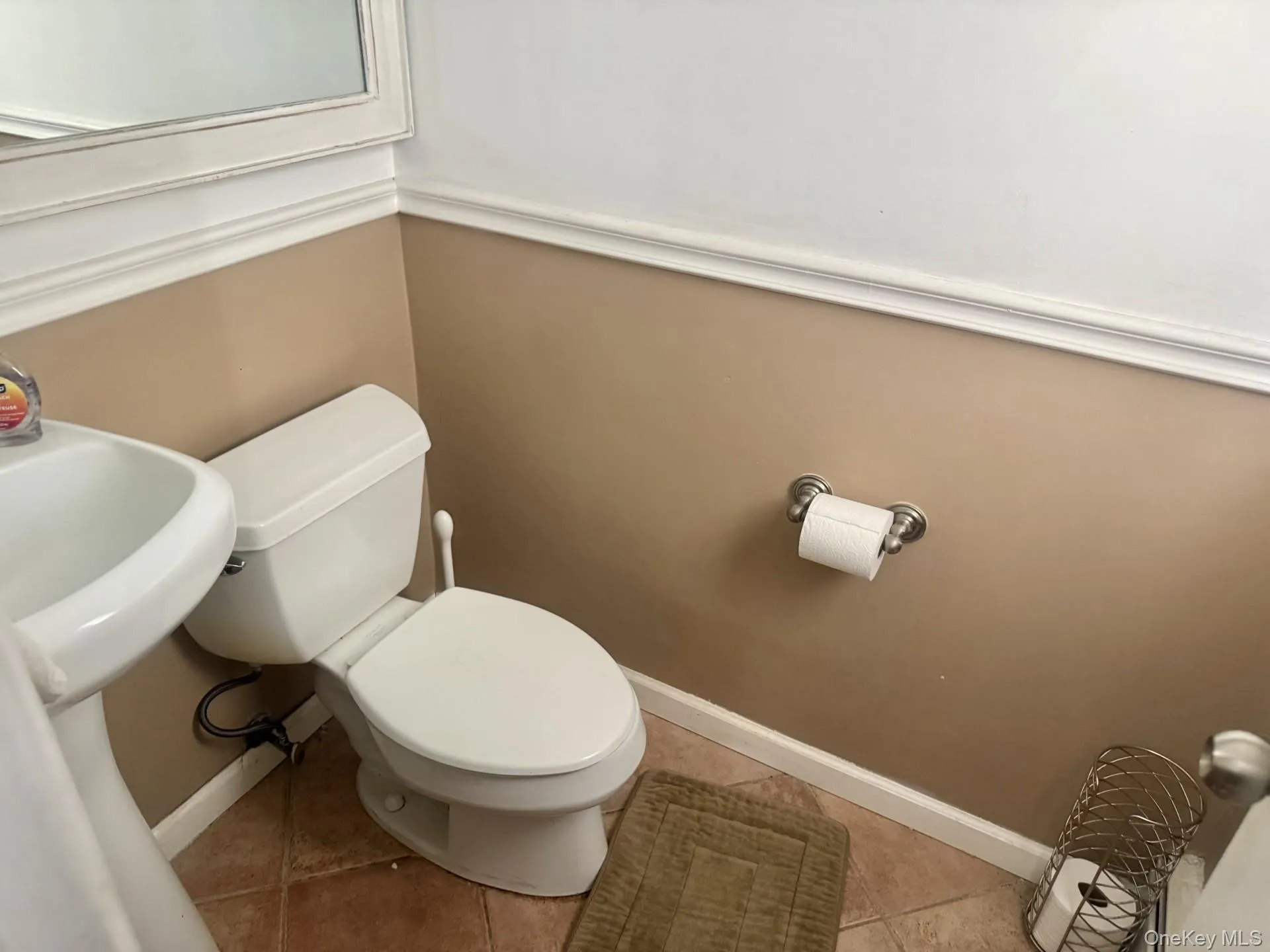 14 Green Place, Brookhaven, NY, 4 Bedrooms Bedrooms, 12 Rooms Rooms,2 BathroomsBathrooms,Residential Lease,For Rent,Green,0,1015607 14 Green Place, Brookhaven, NY, 4 Bedrooms Bedrooms, 12 Rooms Rooms,2 BathroomsBathrooms,Residential Lease,For Rent,Green,0,1015607