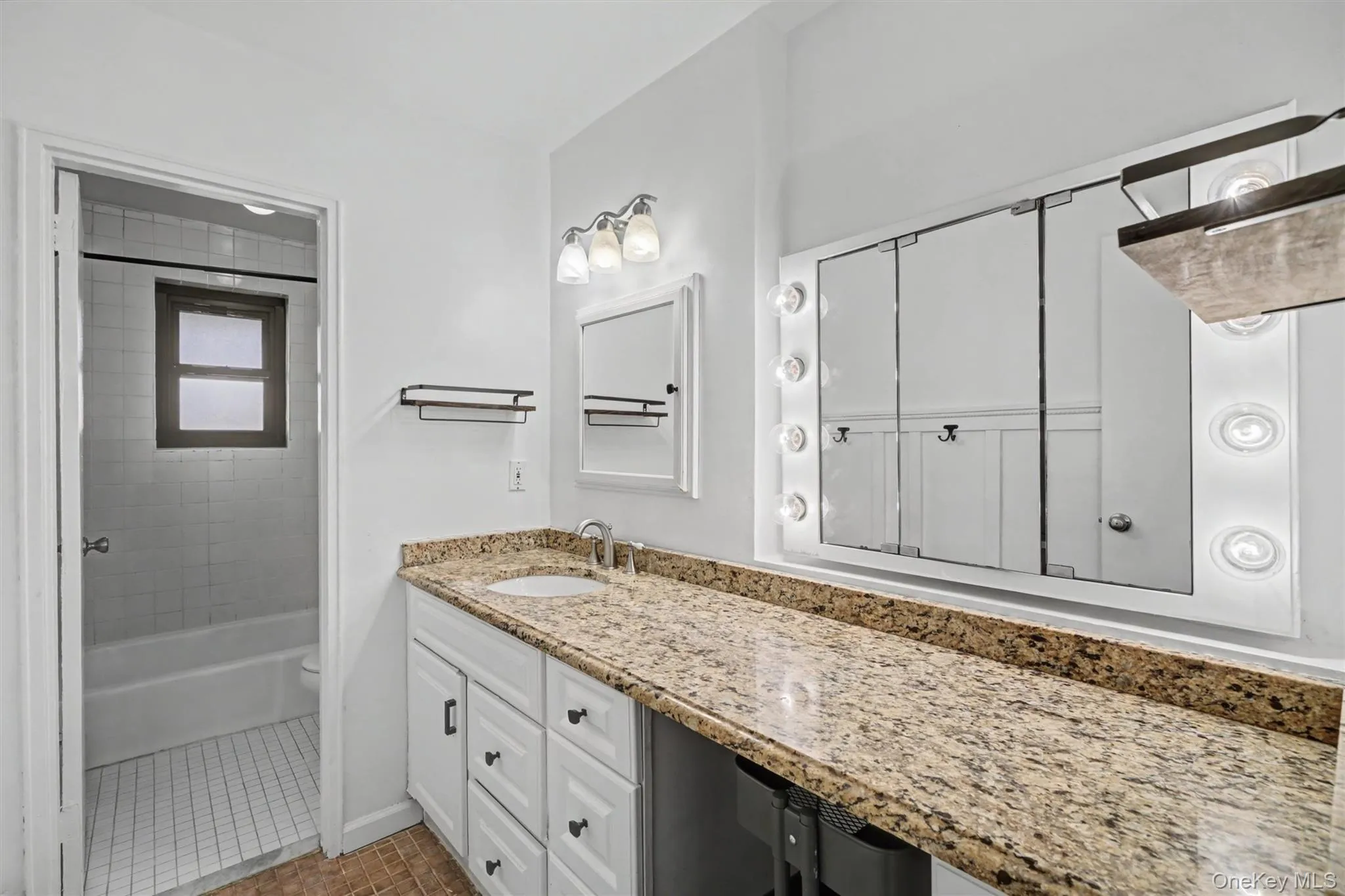 505 Central Avenue, White Plains, NY, 2 Bedrooms Bedrooms, 5 Rooms Rooms,1 BathroomBathrooms,Residential,For Rent,Central,0,1015608 505 Central Avenue, White Plains, NY, 2 Bedrooms Bedrooms, 5 Rooms Rooms,1 BathroomBathrooms,Residential,For Rent,Central,0,1015608