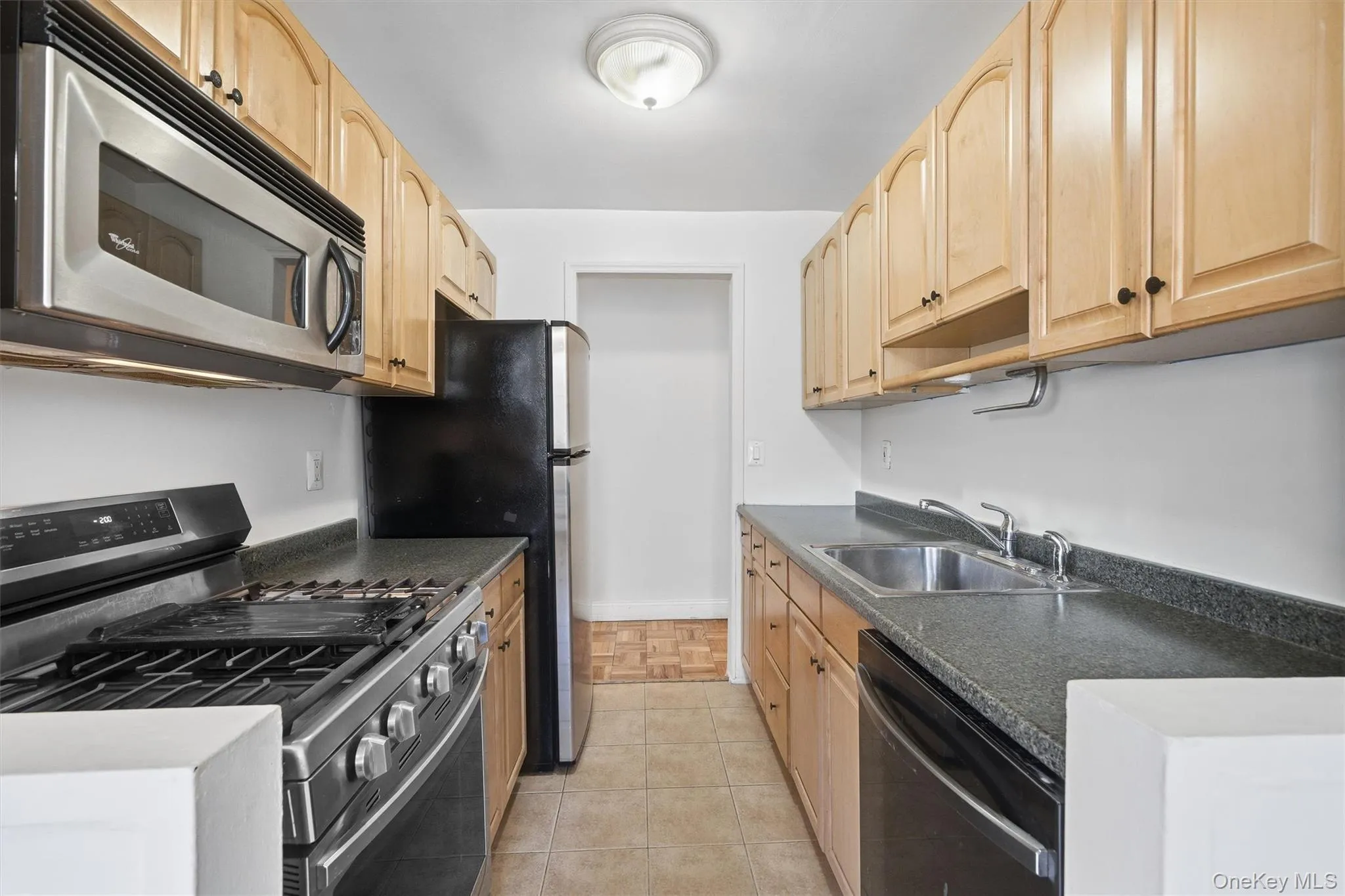 505 Central Avenue, White Plains, NY, 2 Bedrooms Bedrooms, 5 Rooms Rooms,1 BathroomBathrooms,Residential,For Rent,Central,0,1015608 505 Central Avenue, White Plains, NY, 2 Bedrooms Bedrooms, 5 Rooms Rooms,1 BathroomBathrooms,Residential,For Rent,Central,0,1015608