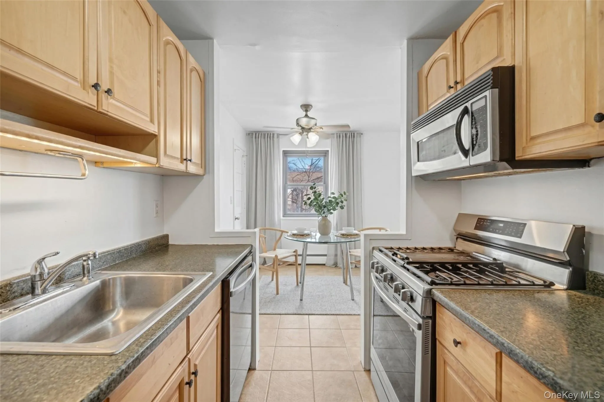 505 Central Avenue, White Plains, NY, 2 Bedrooms Bedrooms, 5 Rooms Rooms,1 BathroomBathrooms,Residential,For Rent,Central,0,1015608 505 Central Avenue, White Plains, NY, 2 Bedrooms Bedrooms, 5 Rooms Rooms,1 BathroomBathrooms,Residential,For Rent,Central,0,1015608