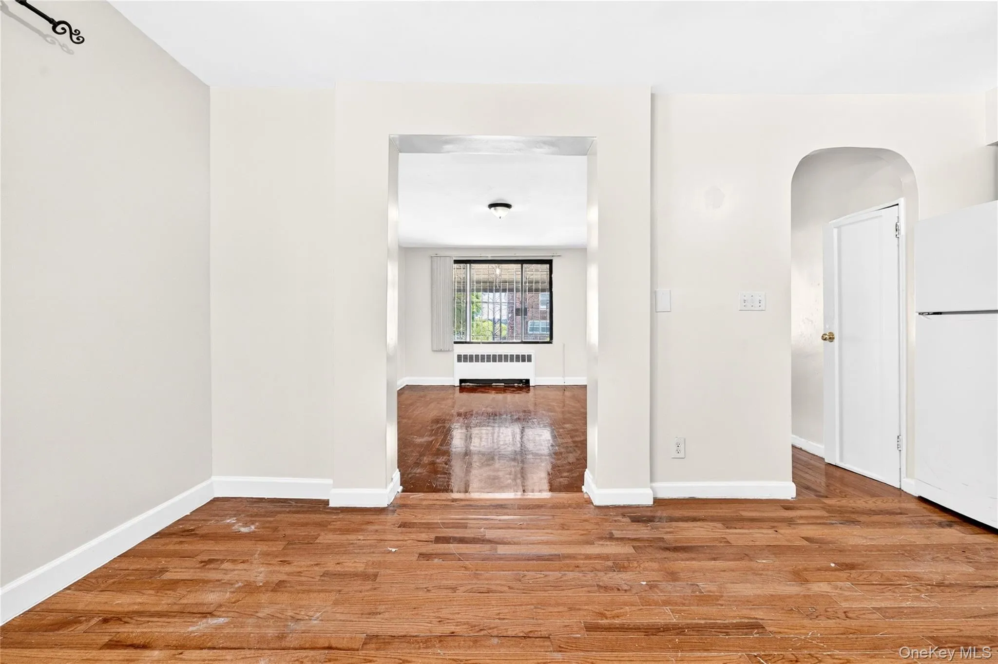 3885 Paulding Avenue, New York, NY, 3 Bedrooms Bedrooms, 5 Rooms Rooms,2 BathroomsBathrooms,Residential,For Rent,Paulding,0,1015609 3885 Paulding Avenue, New York, NY, 3 Bedrooms Bedrooms, 5 Rooms Rooms,2 BathroomsBathrooms,Residential,For Rent,Paulding,0,1015609