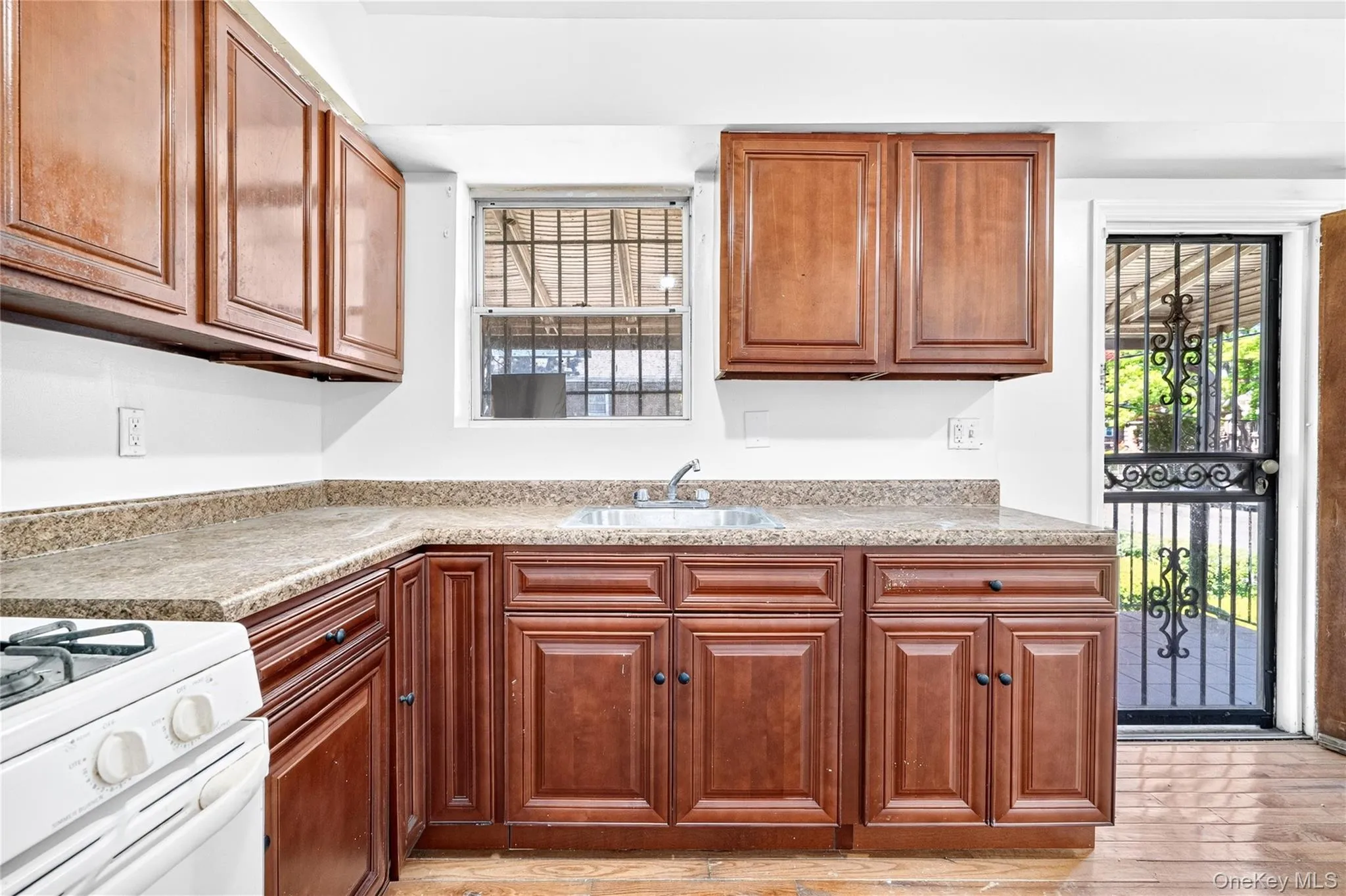 3885 Paulding Avenue, New York, NY, 3 Bedrooms Bedrooms, 5 Rooms Rooms,2 BathroomsBathrooms,Residential,For Rent,Paulding,0,1015609 3885 Paulding Avenue, New York, NY, 3 Bedrooms Bedrooms, 5 Rooms Rooms,2 BathroomsBathrooms,Residential,For Rent,Paulding,0,1015609