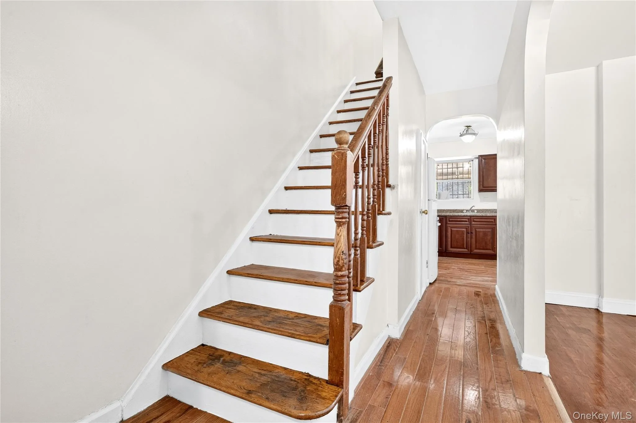 3885 Paulding Avenue, New York, NY, 3 Bedrooms Bedrooms, 5 Rooms Rooms,2 BathroomsBathrooms,Residential,For Rent,Paulding,0,1015609 3885 Paulding Avenue, New York, NY, 3 Bedrooms Bedrooms, 5 Rooms Rooms,2 BathroomsBathrooms,Residential,For Rent,Paulding,0,1015609