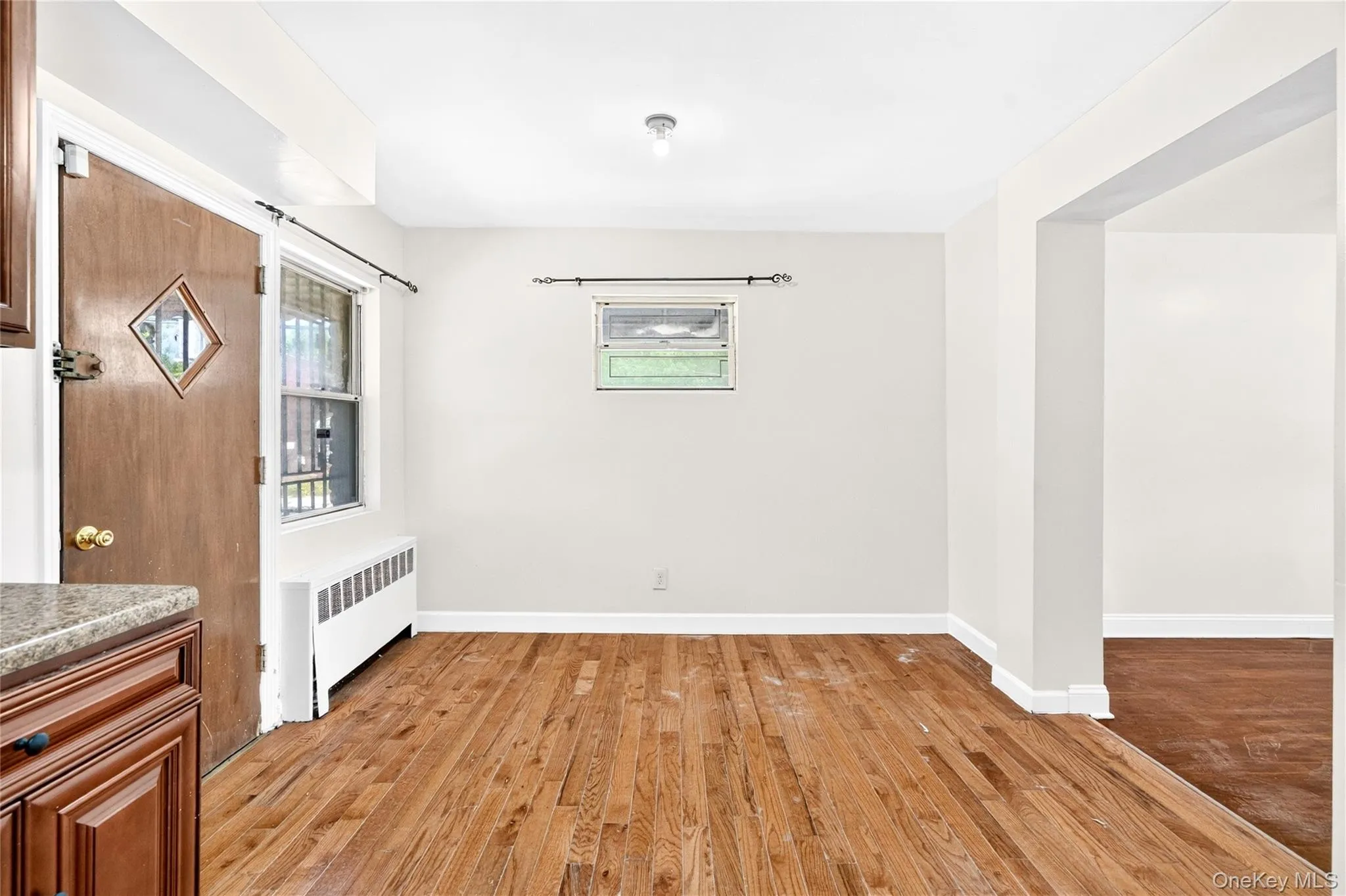 3885 Paulding Avenue, New York, NY, 3 Bedrooms Bedrooms, 5 Rooms Rooms,2 BathroomsBathrooms,Residential,For Rent,Paulding,0,1015609 3885 Paulding Avenue, New York, NY, 3 Bedrooms Bedrooms, 5 Rooms Rooms,2 BathroomsBathrooms,Residential,For Rent,Paulding,0,1015609